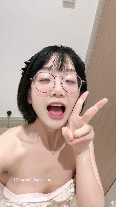 动漫博主@胜利的小生活微密圈系列 058-嘉宾-草莓鲜花[22P/1V/6MB]插图2