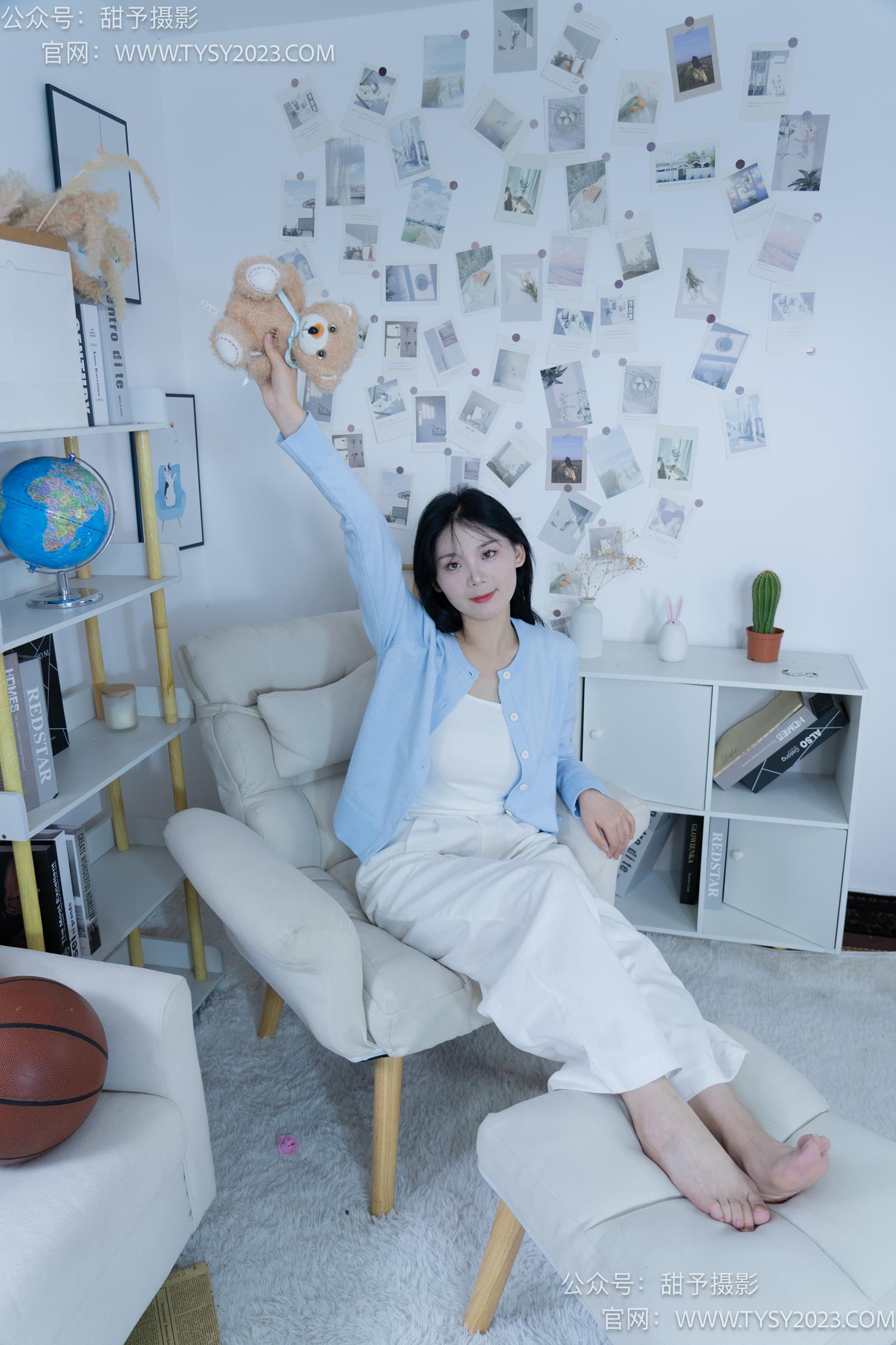 甜予摄影 NO.060 梨子-板鞋、脏白棉袜、裸足[114P/2V/9.36GB]插图4