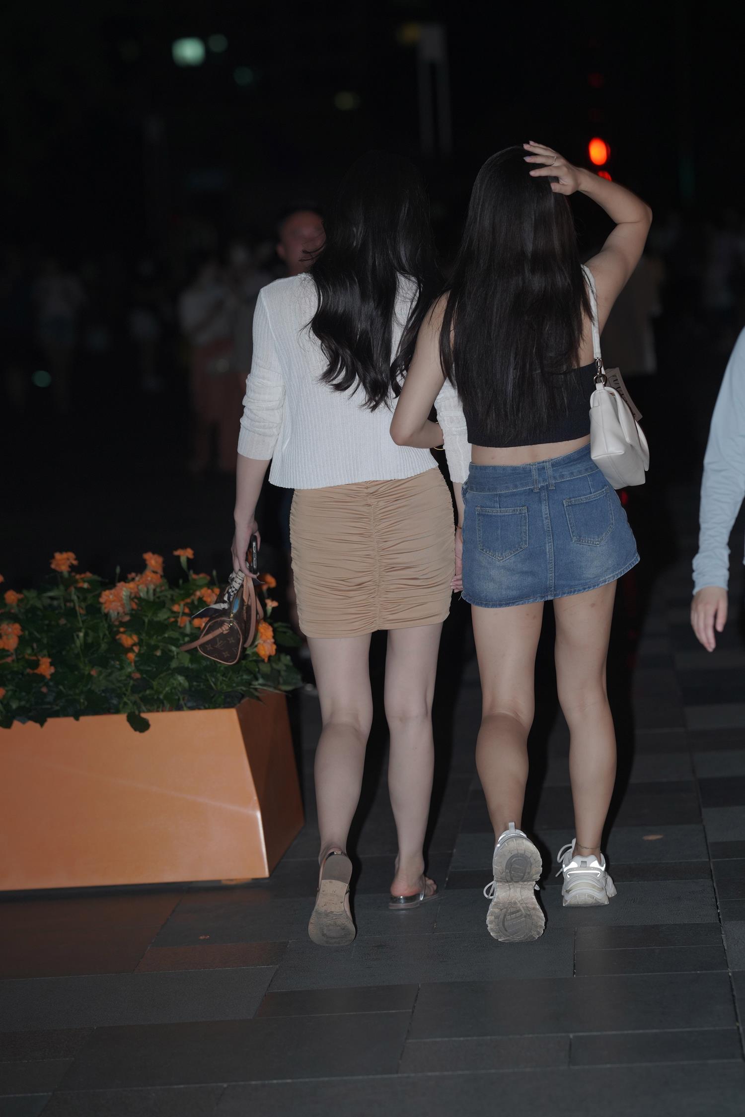 精选街拍作品 NO.3973 时尚褶皱裙[104P/259MB]插图4