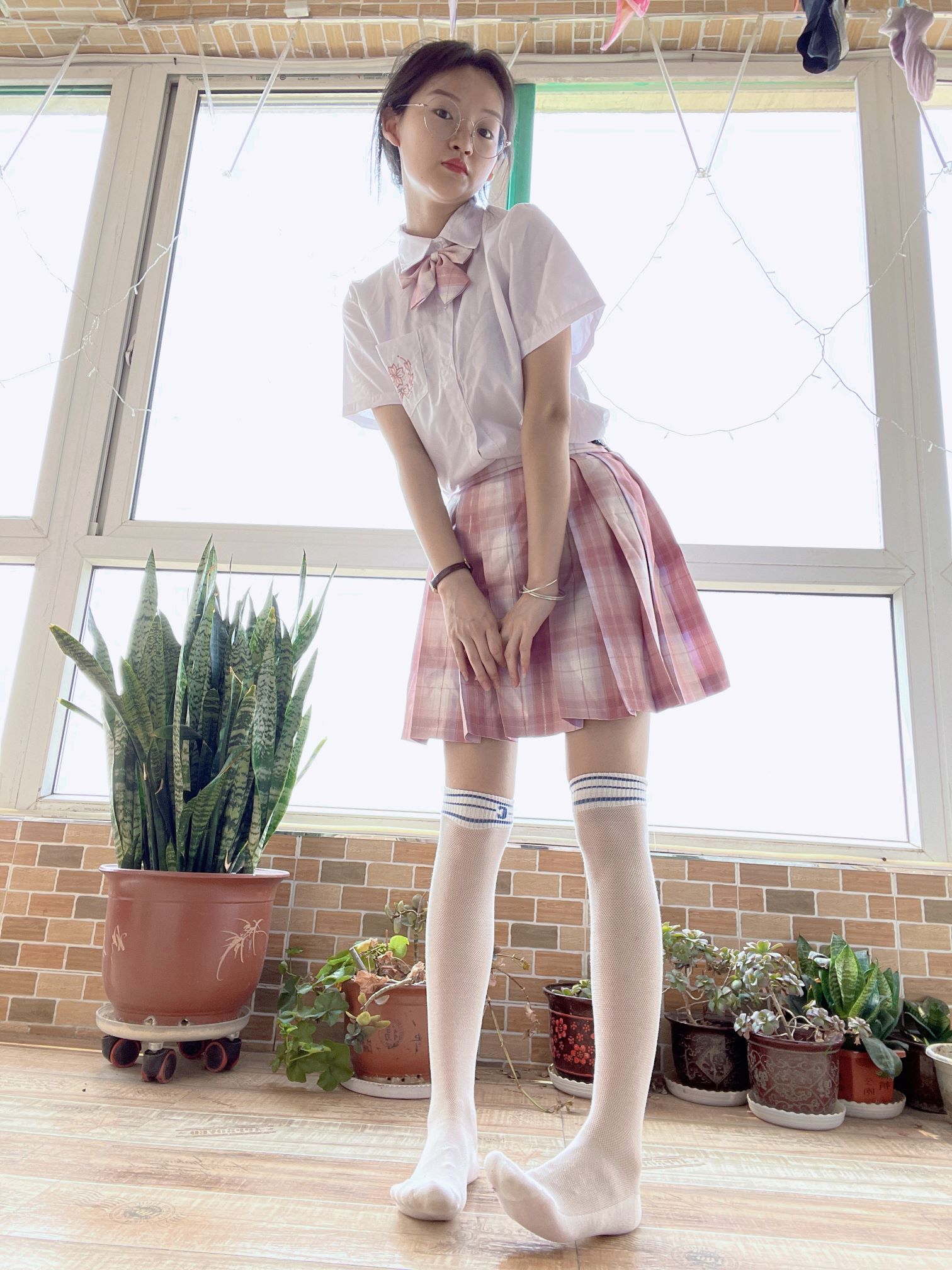 大学生镁足，居家第二期，日常生活可爱jiojio，记录每天不同袜子 [220P/1.61G]插图3