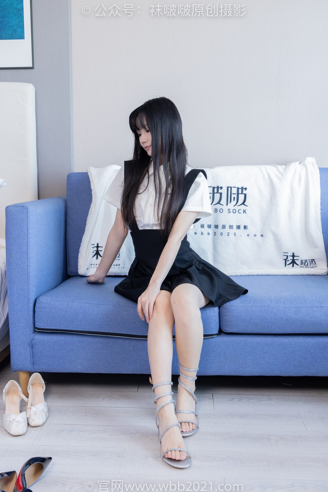 袜啵啵444期花絮：甜甜圈-两双高跟鞋、凉鞋、肉丝（脚尖加固款）、裸足 [185P/1V/6.75G]插图6