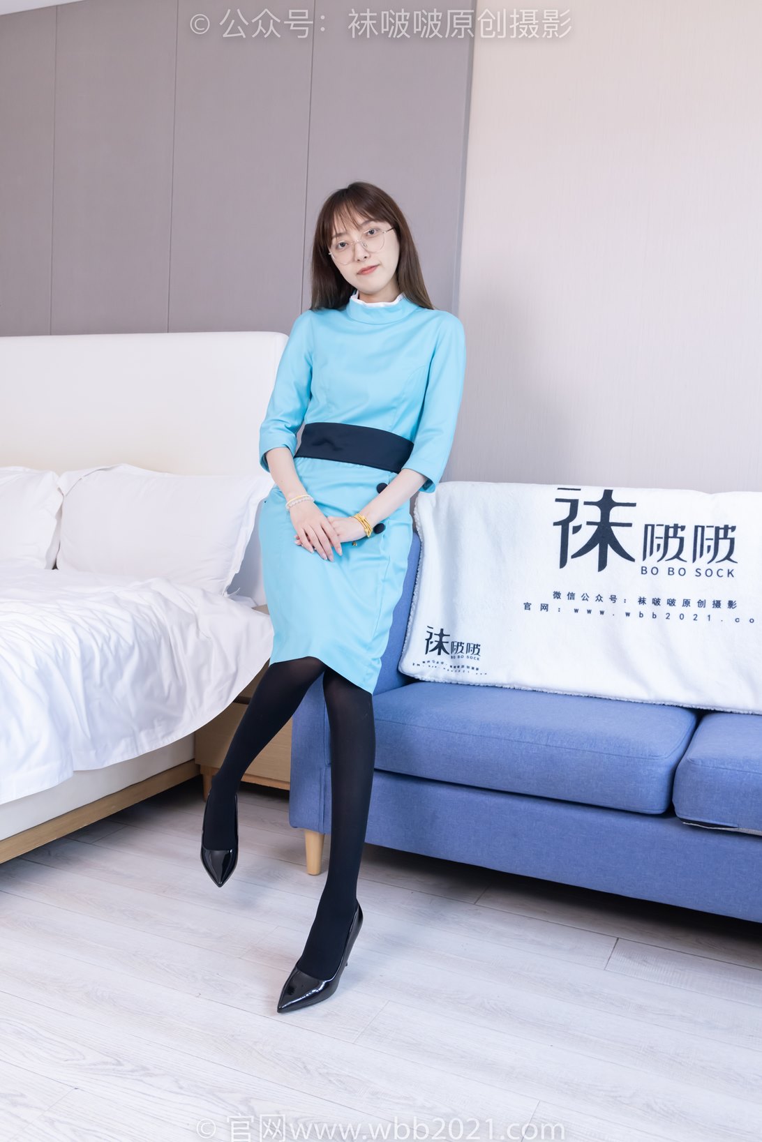 袜啵啵440期：稚予-高跟鞋、厚黑丝、空姐至服[200P/1V/6.9G]插图8