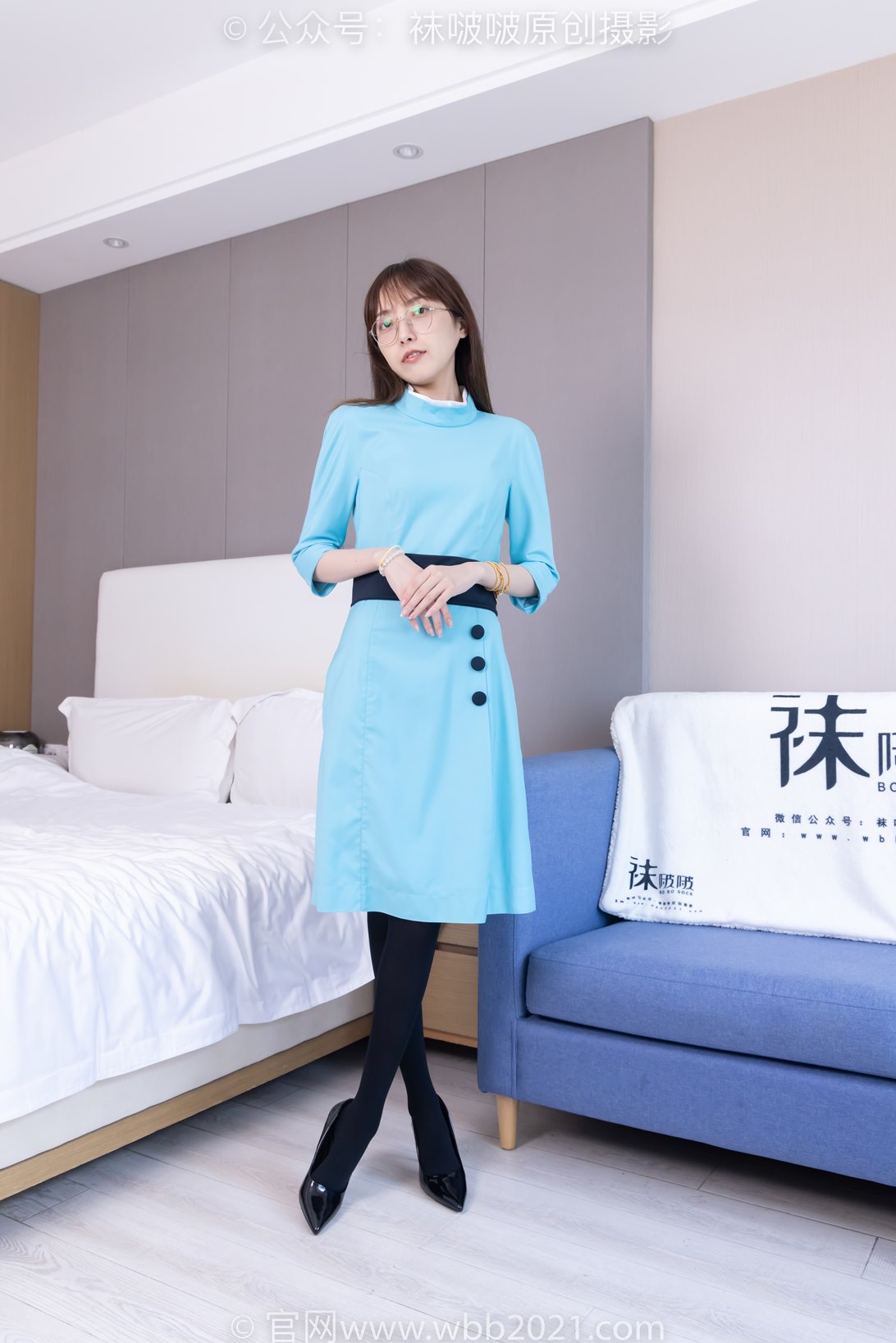 袜啵啵440期：稚予-高跟鞋、厚黑丝、空姐至服[200P/1V/6.9G]插图5