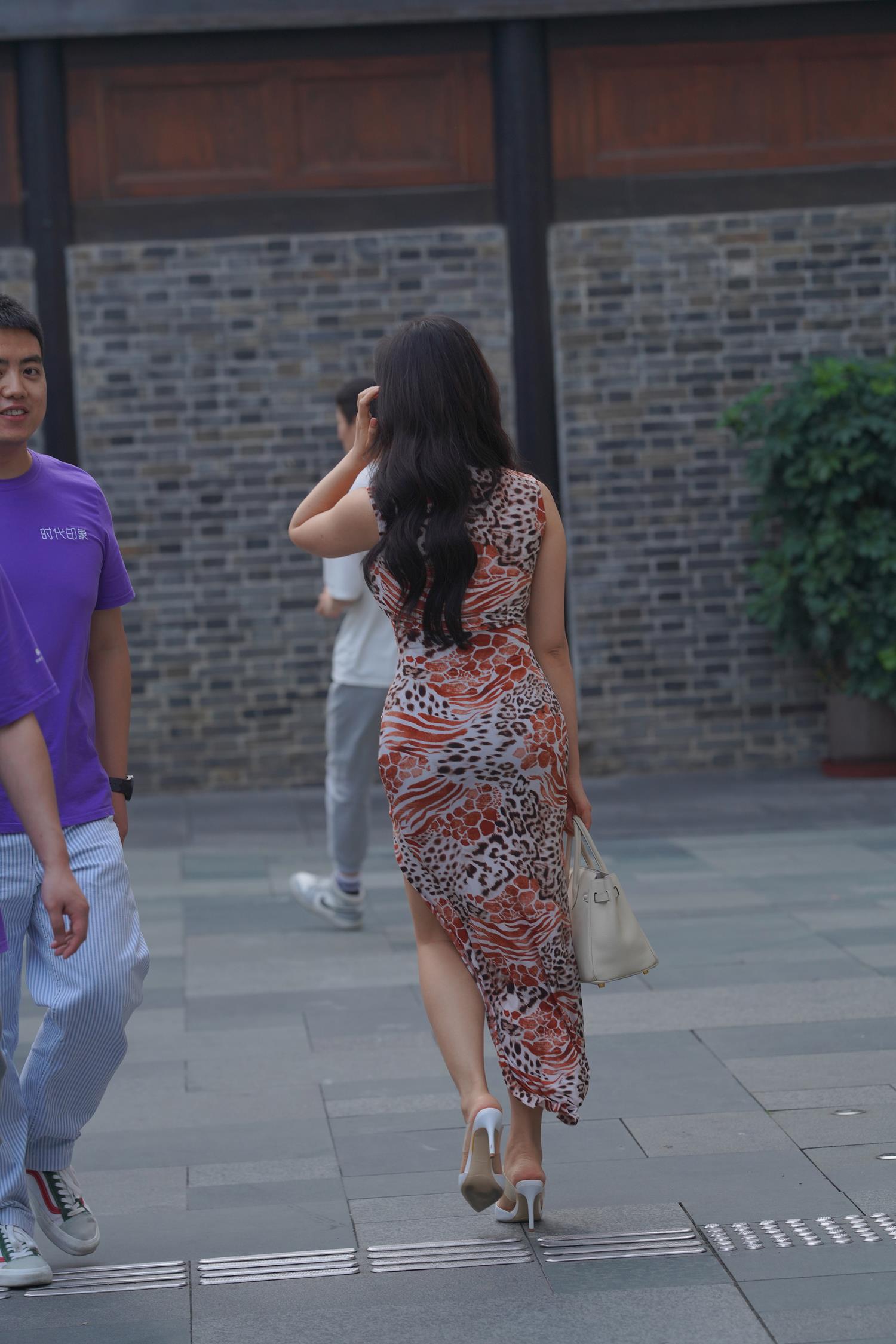 精选街拍作品 NO.4077 复古风修身长裙[95P/250MB]插图