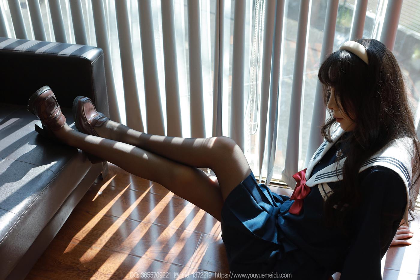 [IESS异思趣向] 2024.08.27 丝享家1830：团团《黑丝JK》[89P/81MB]插图5