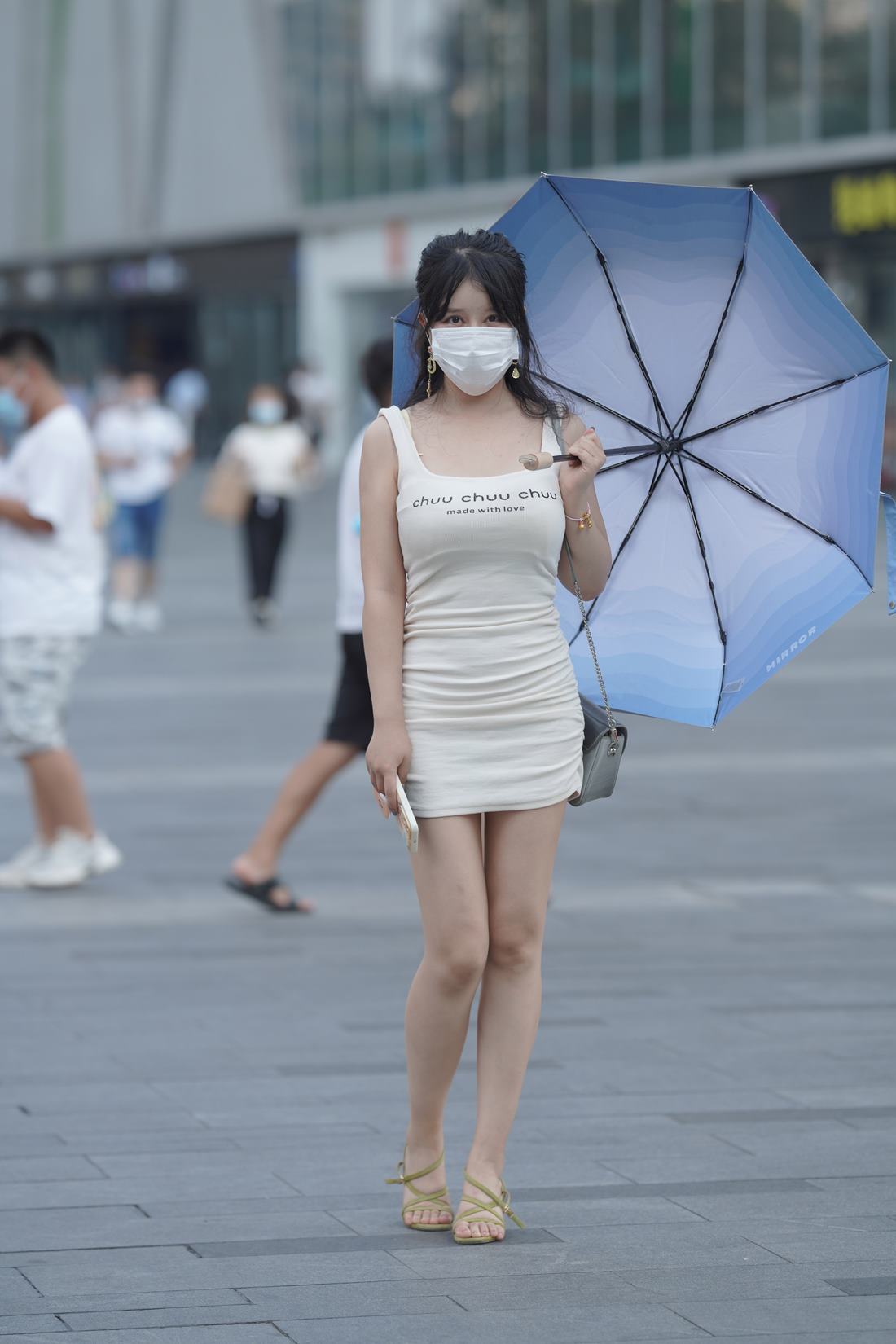 精选街拍作品 NO.4135 白色姓感修身裙[106P/209MB]插图4