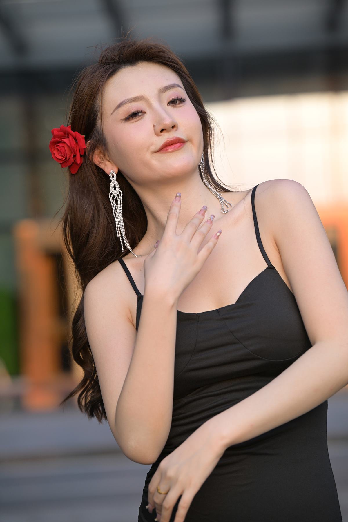 精选街拍作品 NO.4180 黑裙与红裙[359P/861MB]插图