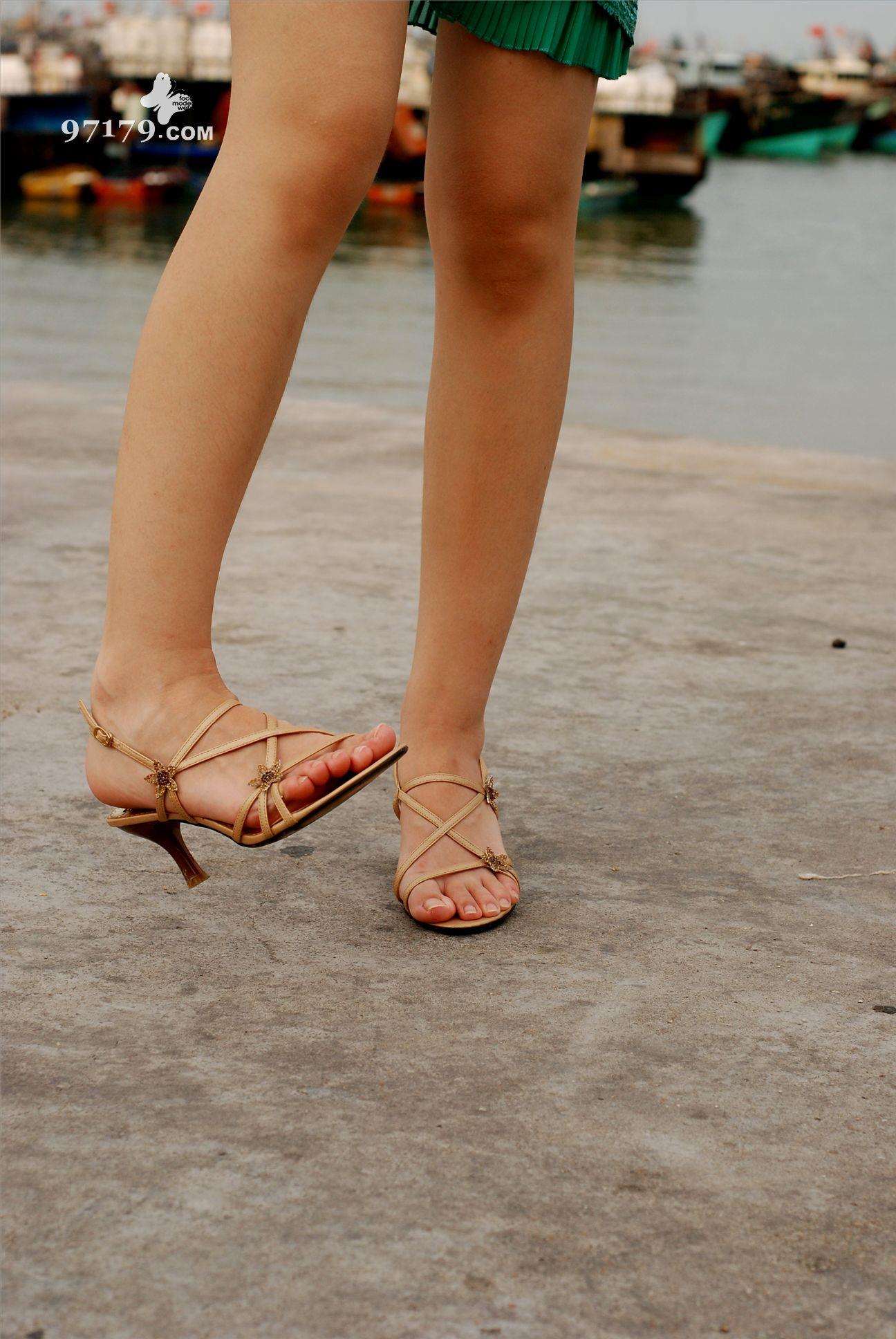 97179 NO.041-Skina 第四十一部[33P/8MB]插图