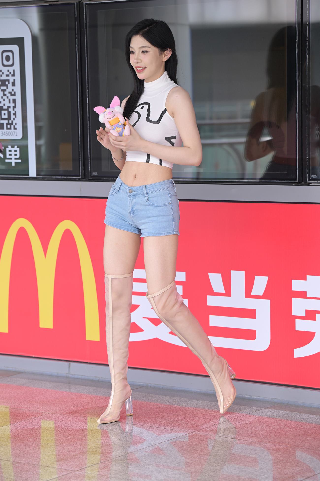 精选街拍作品 NO.4197 青春甜美牛仔短裤[116P/256MB]插图