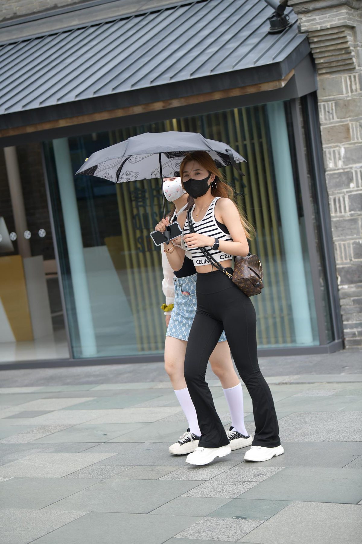 精选街拍作品 NO.4325 黑白简约搭配[93P/191MB]插图