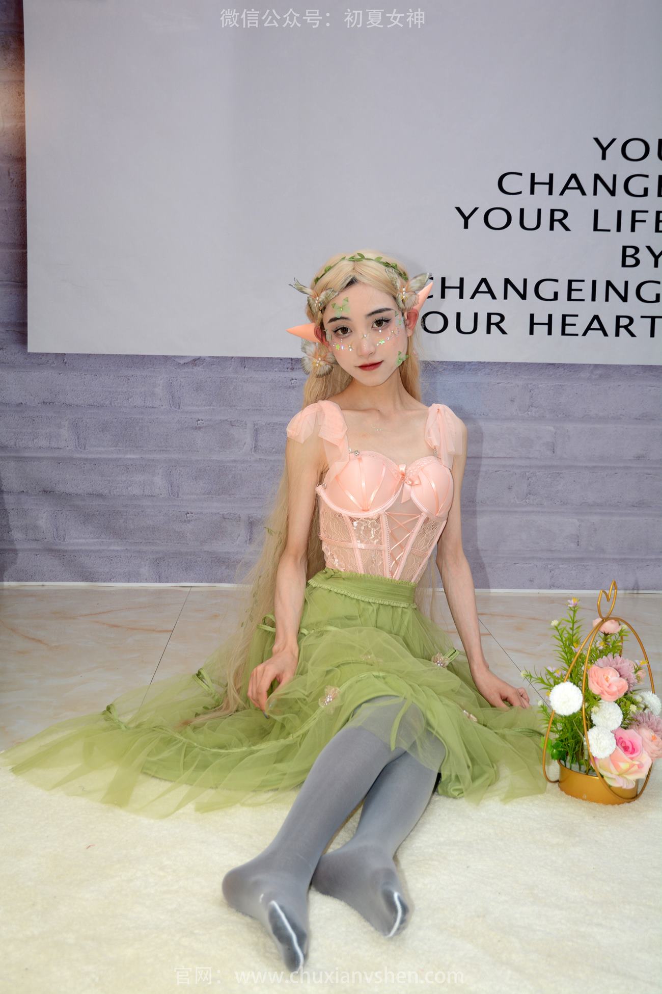 初夏女神 NO.240 柒柒 精灵之光[90P/1V/5.21GB]插图1