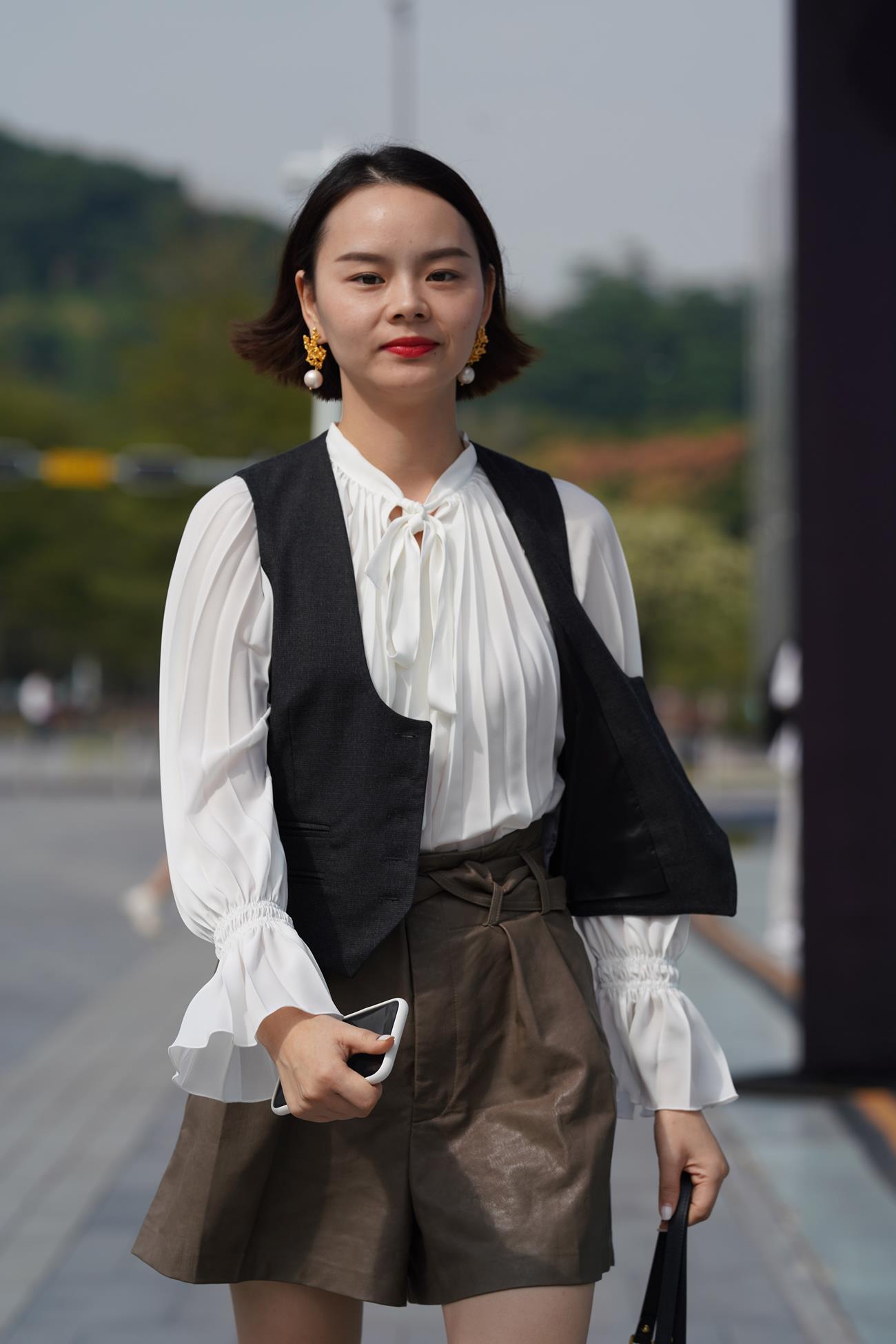 精选街拍作品 NO.4342 优雅气质短发女郎[90P/150MB]插图1