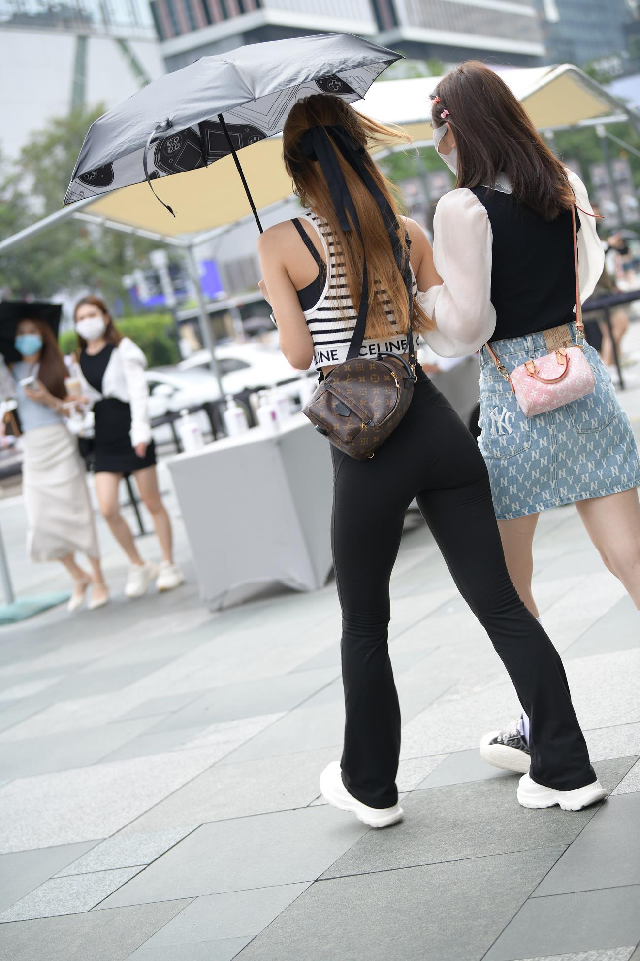 精选街拍作品 NO.4325 黑白简约搭配[93P/191MB]插图1