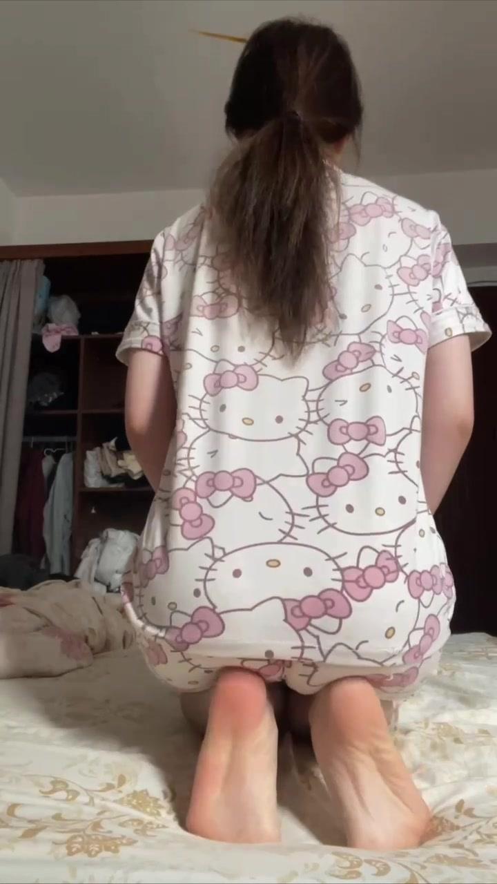 脚模面试脸足同框套路系列-080-高颜值每足大解解[10P/46V/621MB]插图2