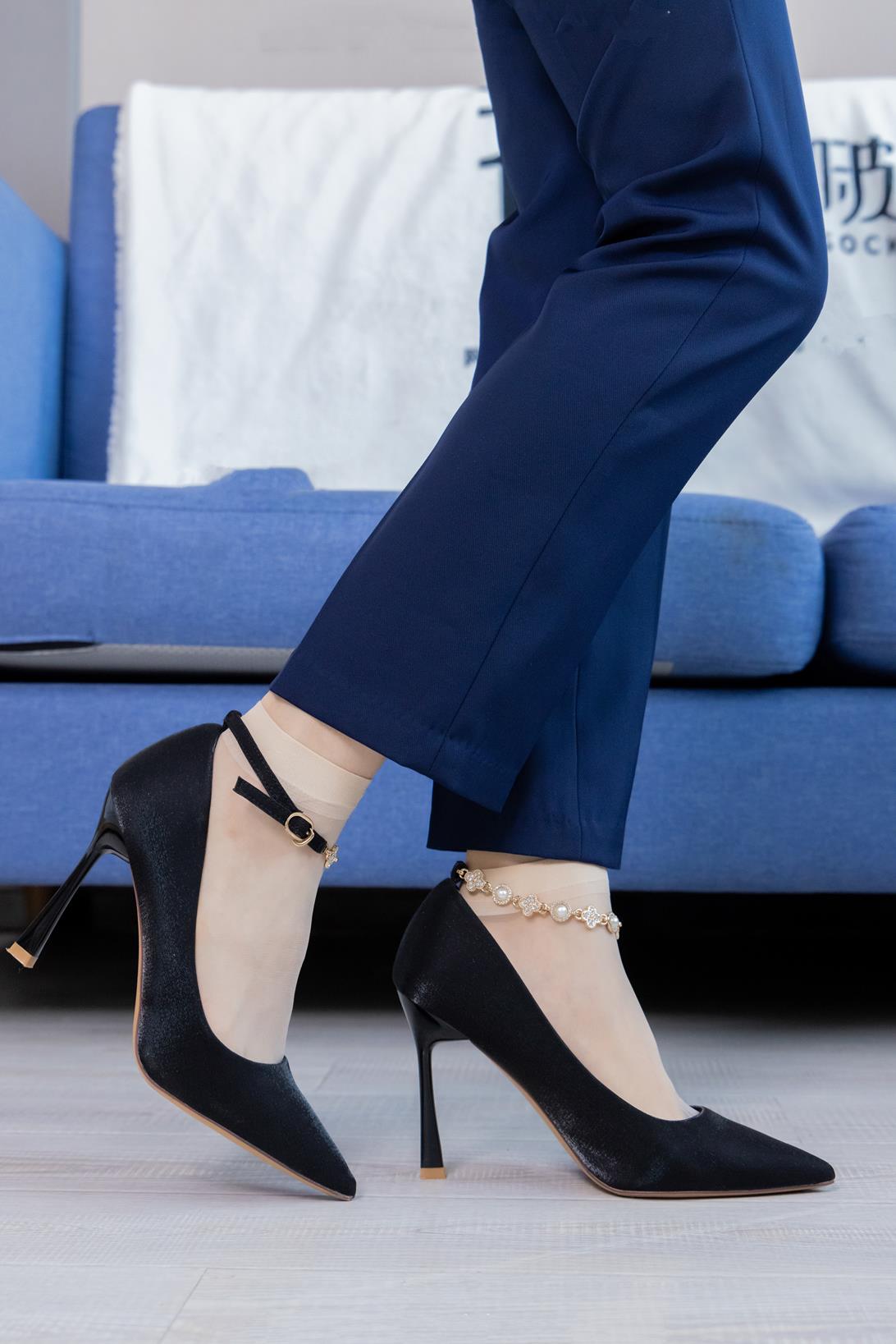 袜啵啵461期：糯米-高跟鞋、短肉丝（脚尖加固款）、裸足 [145P/1V/6.73G]插图8