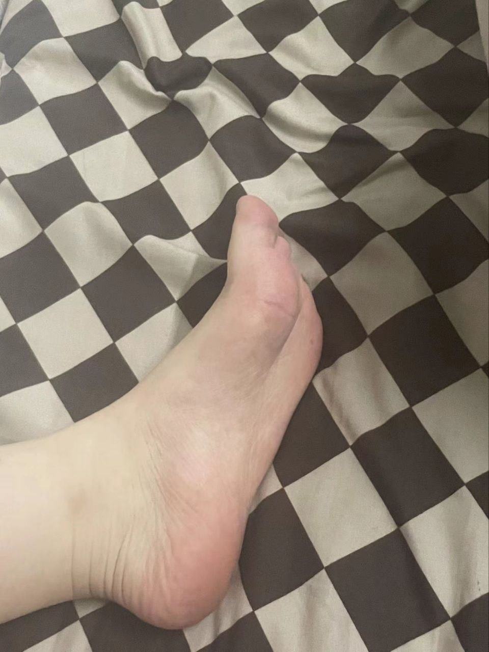 脚模面试脸足同框套路系列-077-非长期 金发妹[5P/2V/28MB]插图1