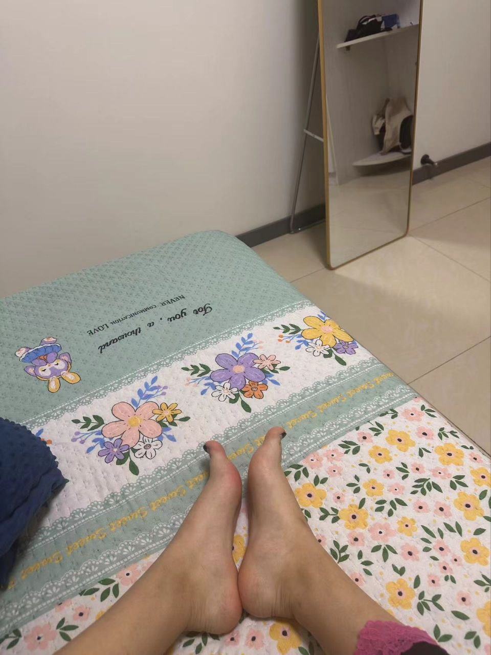 脚模面试脸足同框套路系列-070-白衣少女[10P/11V/63MB]插图2