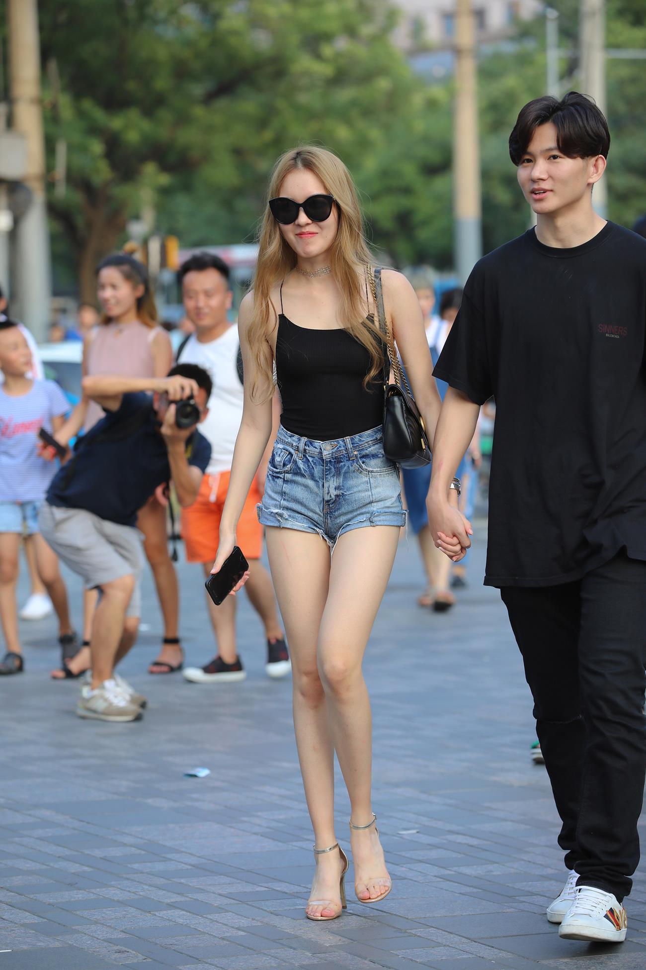 精选街拍作品 NO.4355 高挑靓丽牛仔短裤[157P/237MB]插图