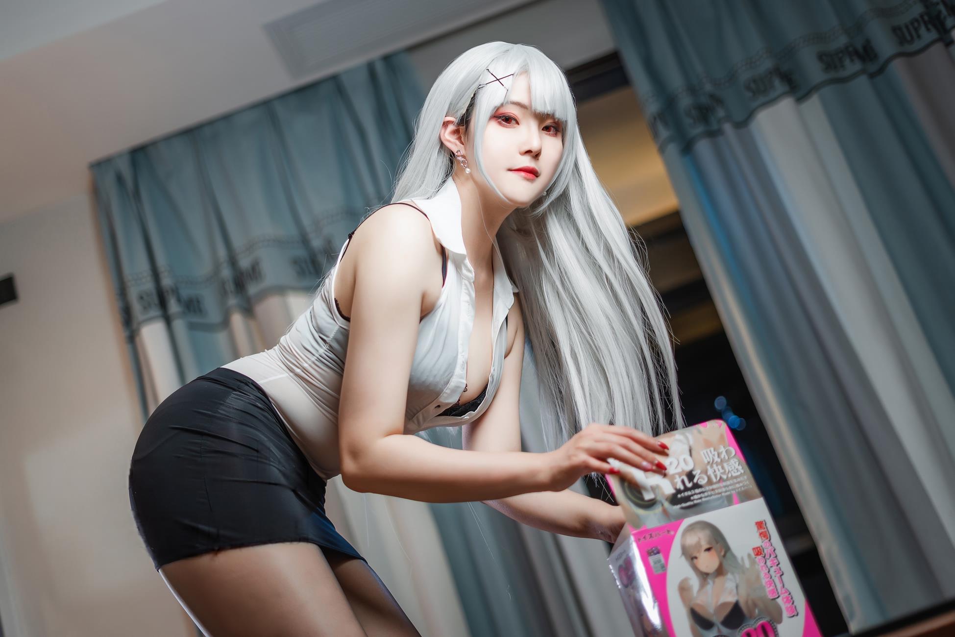 Natsuko夏夏子 – OL灰机杯[50P/1V/279MB]插图1