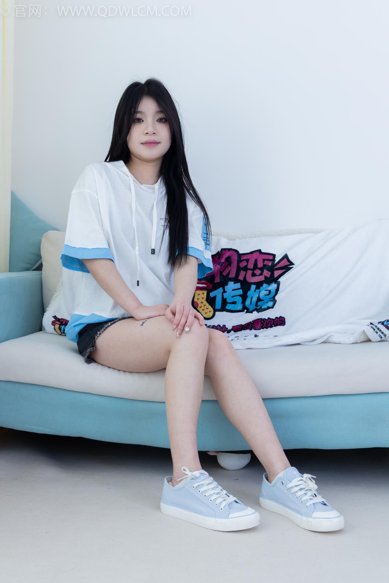 勿恋传媒 NO.2176 闪闪-牵你的手[180P/1V/5.01GB]插图1