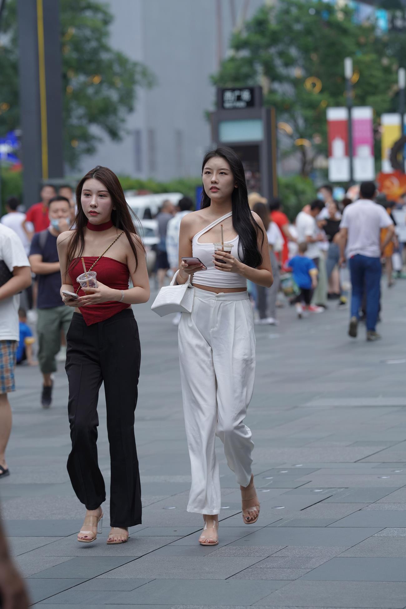 精选街拍作品 NO.4406 白色系优雅气质[128P/336MB]插图1