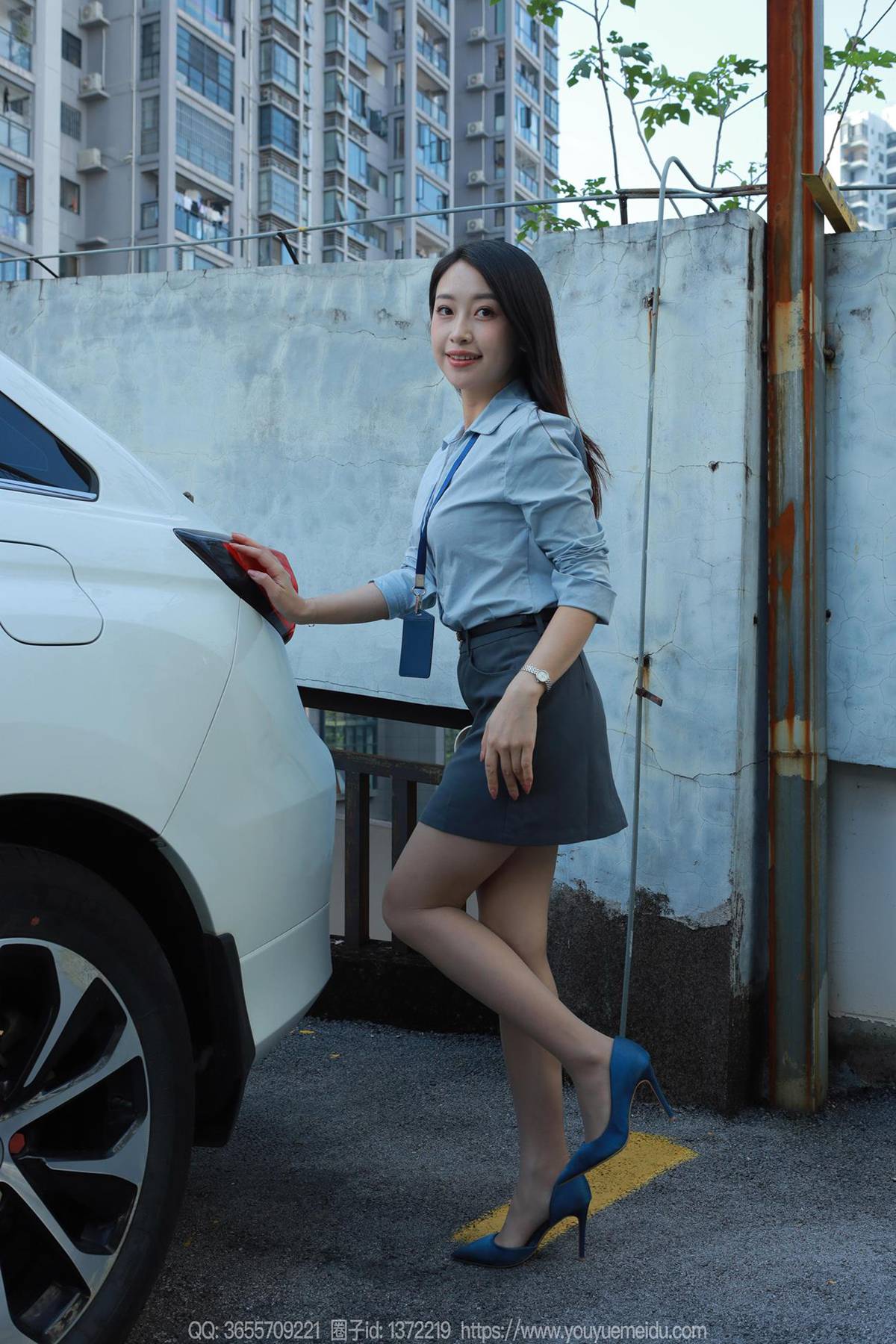 [IESS异思趣向] 2024.11.01 丝享家1887：小婕《蓝色OL（下）》[77P/69MB]插图3