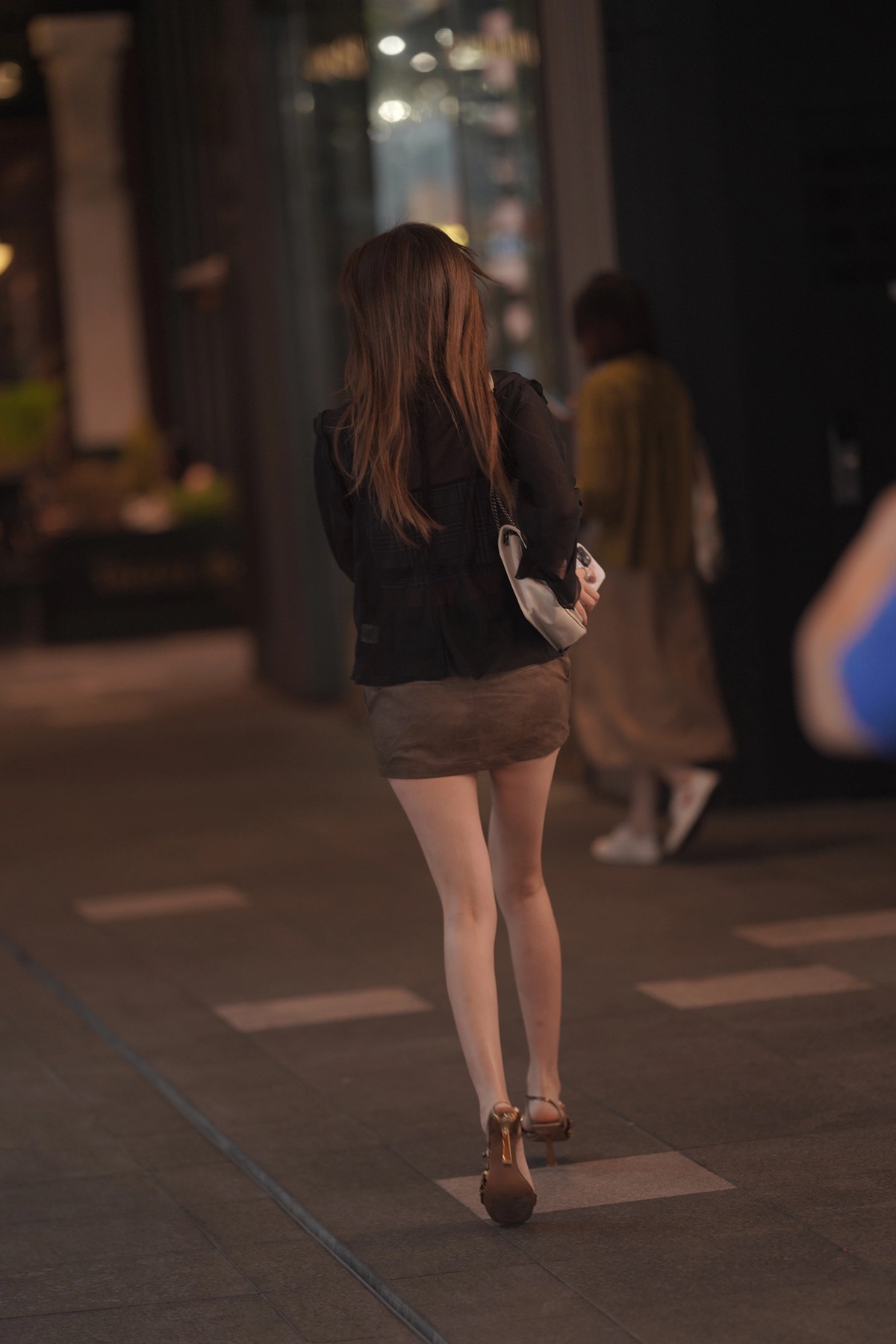 精选街拍作品 NO.4494 步履匆匆[67P/141MB]插图3