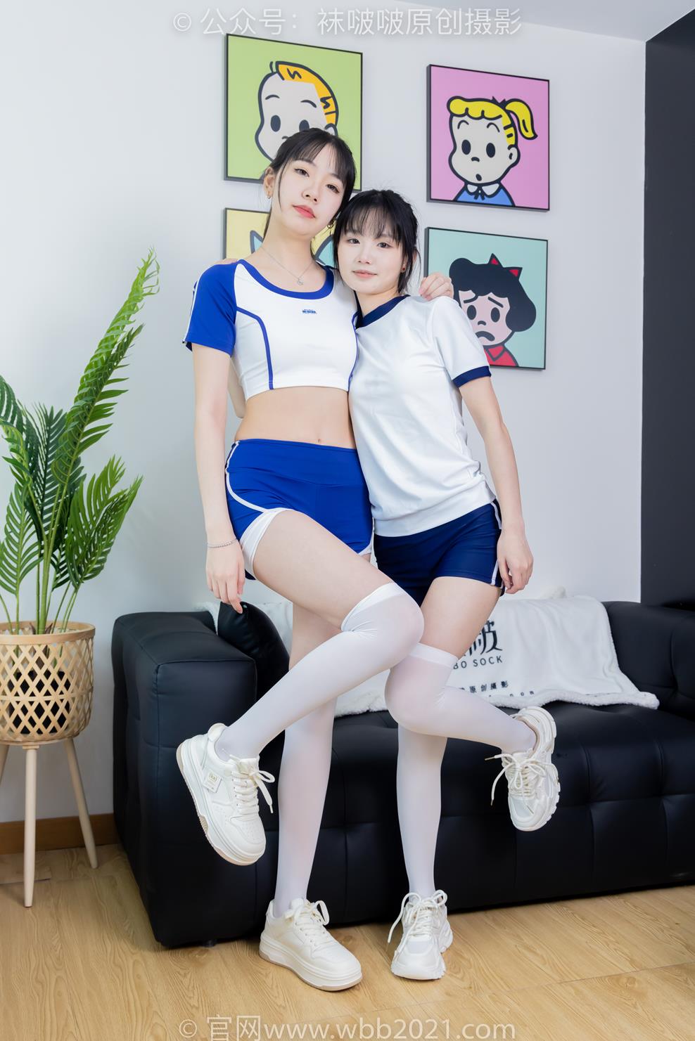 袜啵啵472期花絮剧情版小甜豆甜甜圈-两双运动鞋、厚白丝大腿袜、裸足、丝袜和裸足踩奶油蛋糕[177P/1V/7.75G]插图8