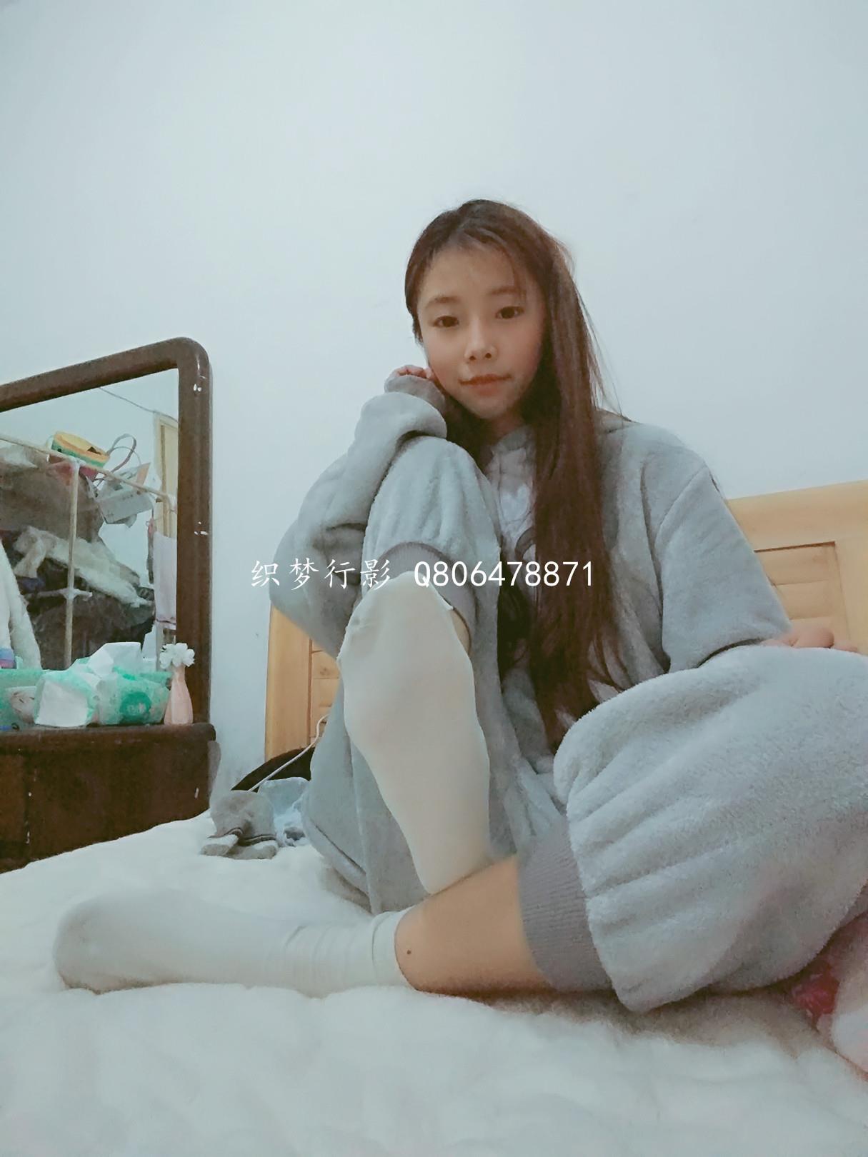 织梦行影@NO.041- 棉袜裸足[54P/23MB]插图3