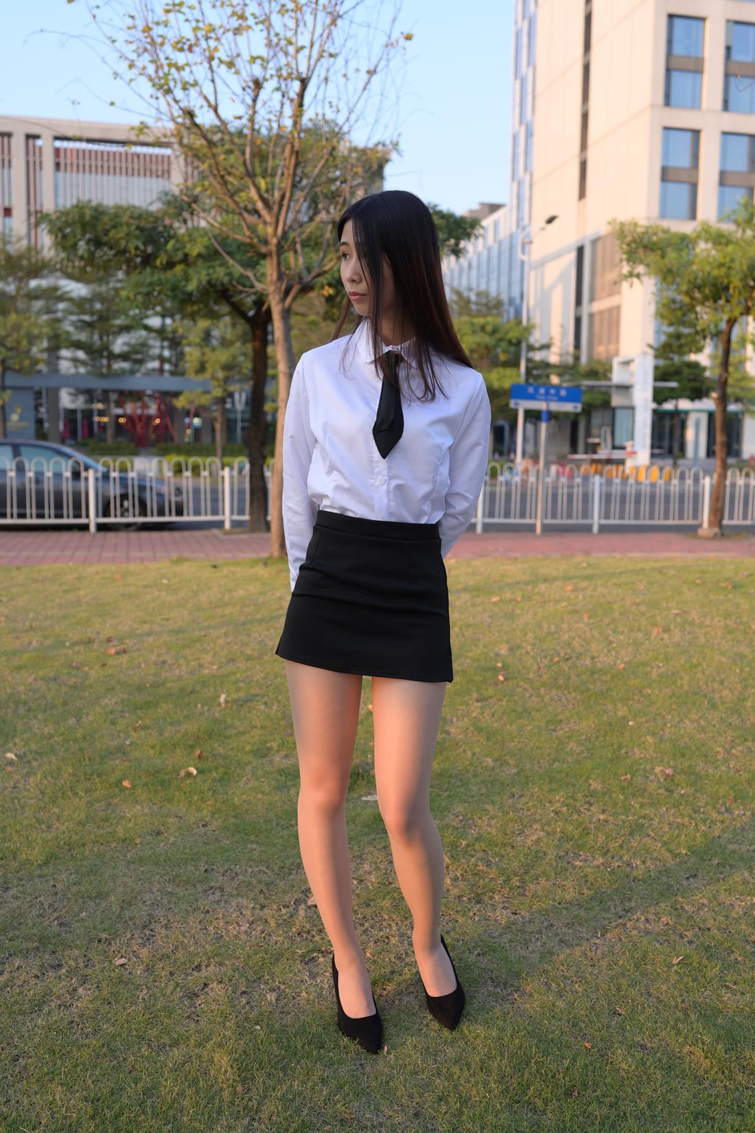 魔镜原版肉斯长褪[201P/13V/16.5G]插图