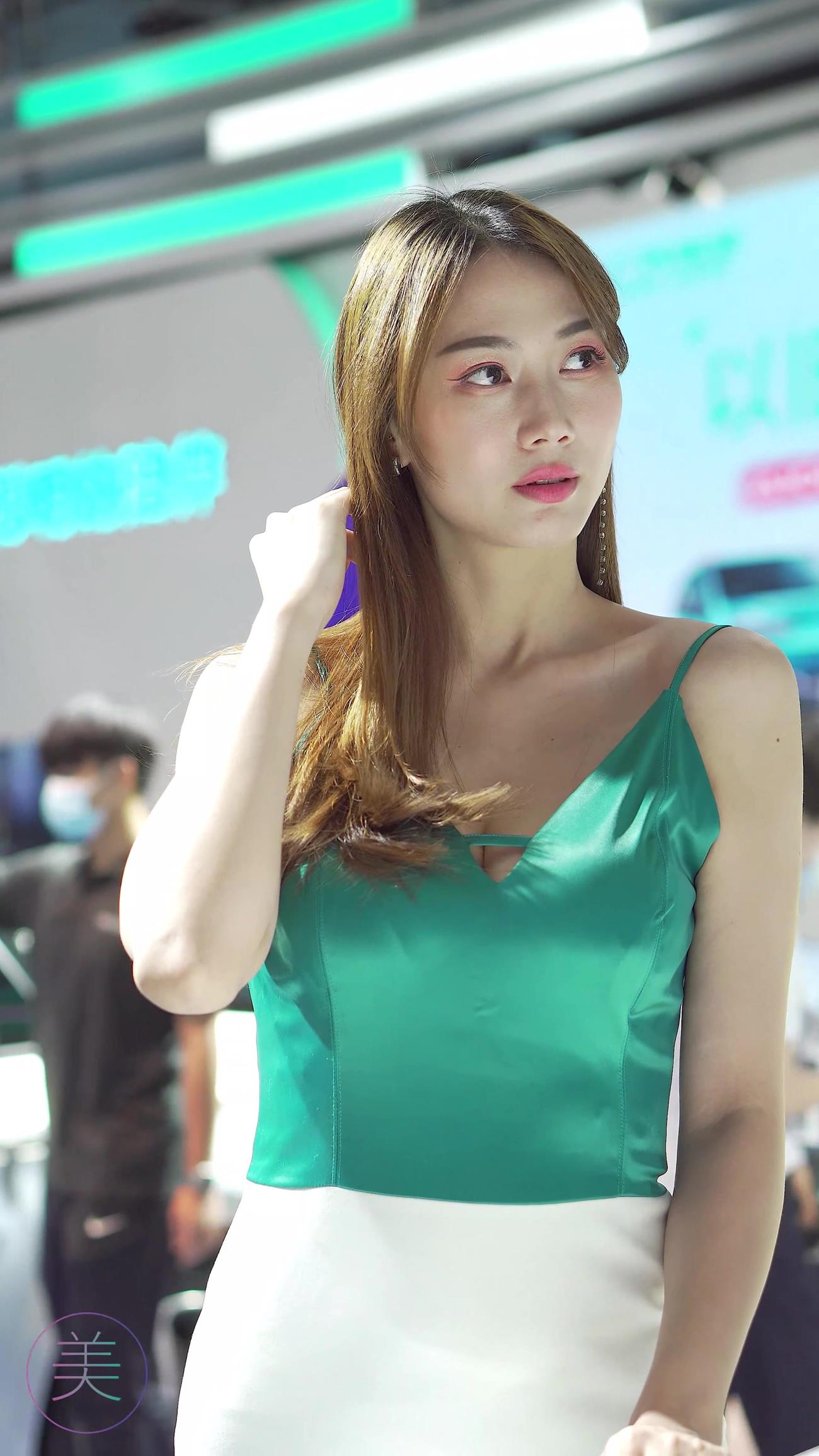 NO.0319 2021 深圳大湾区车展 Racing Model 广汽新能源车模04[1V/1.11GB]插图3