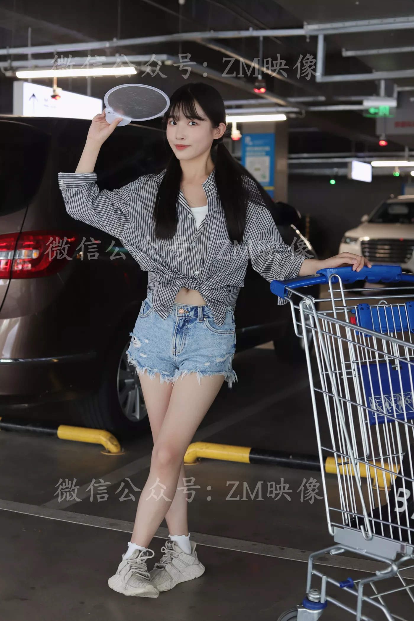 [织梦映像]NO.053 爱在深秋-轻罗小扇扑流萤[305P/1V/5.33GB]插图1