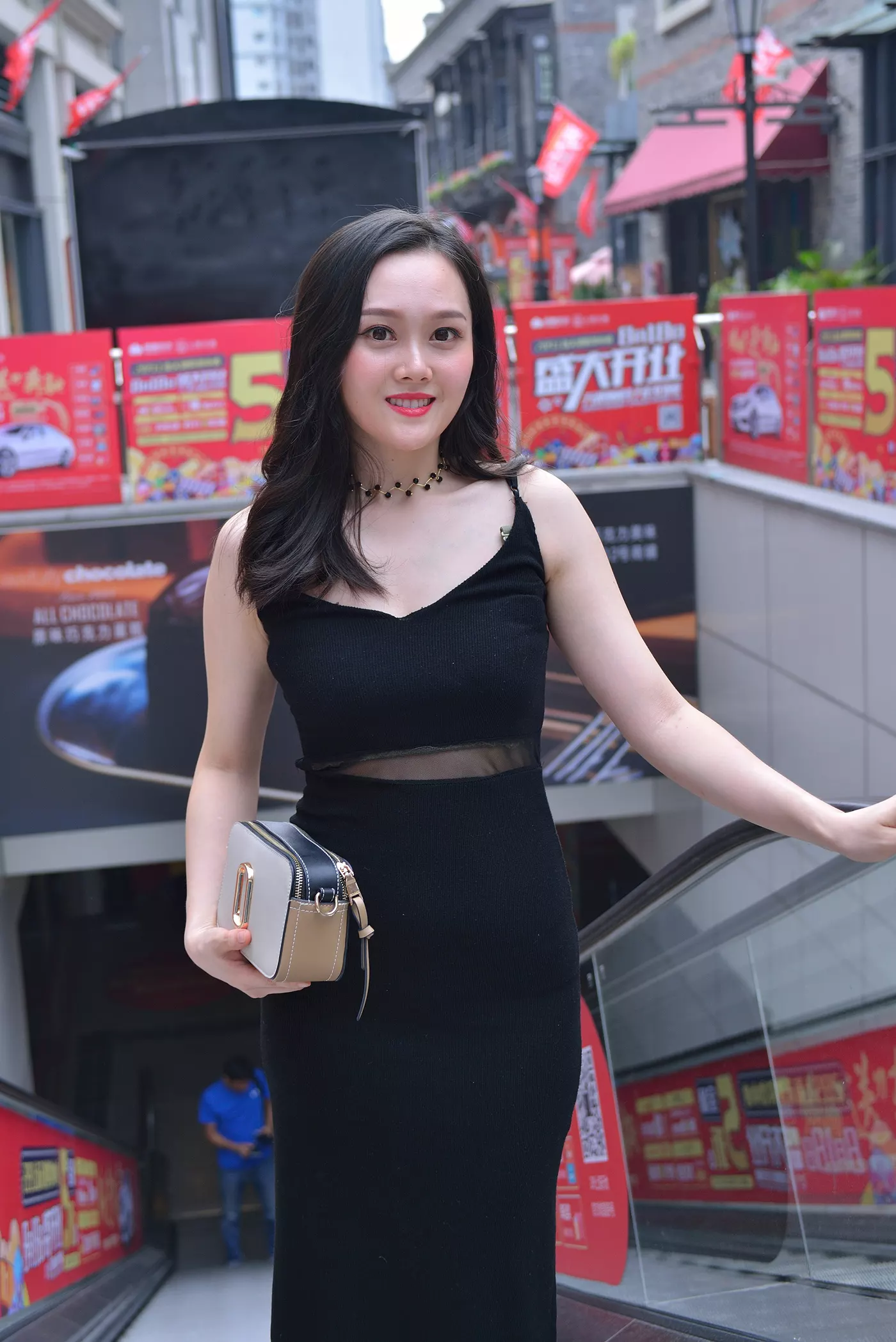 精选街拍作品 NO.4528 黑色知性优雅长裙[60P/107MB]插图1