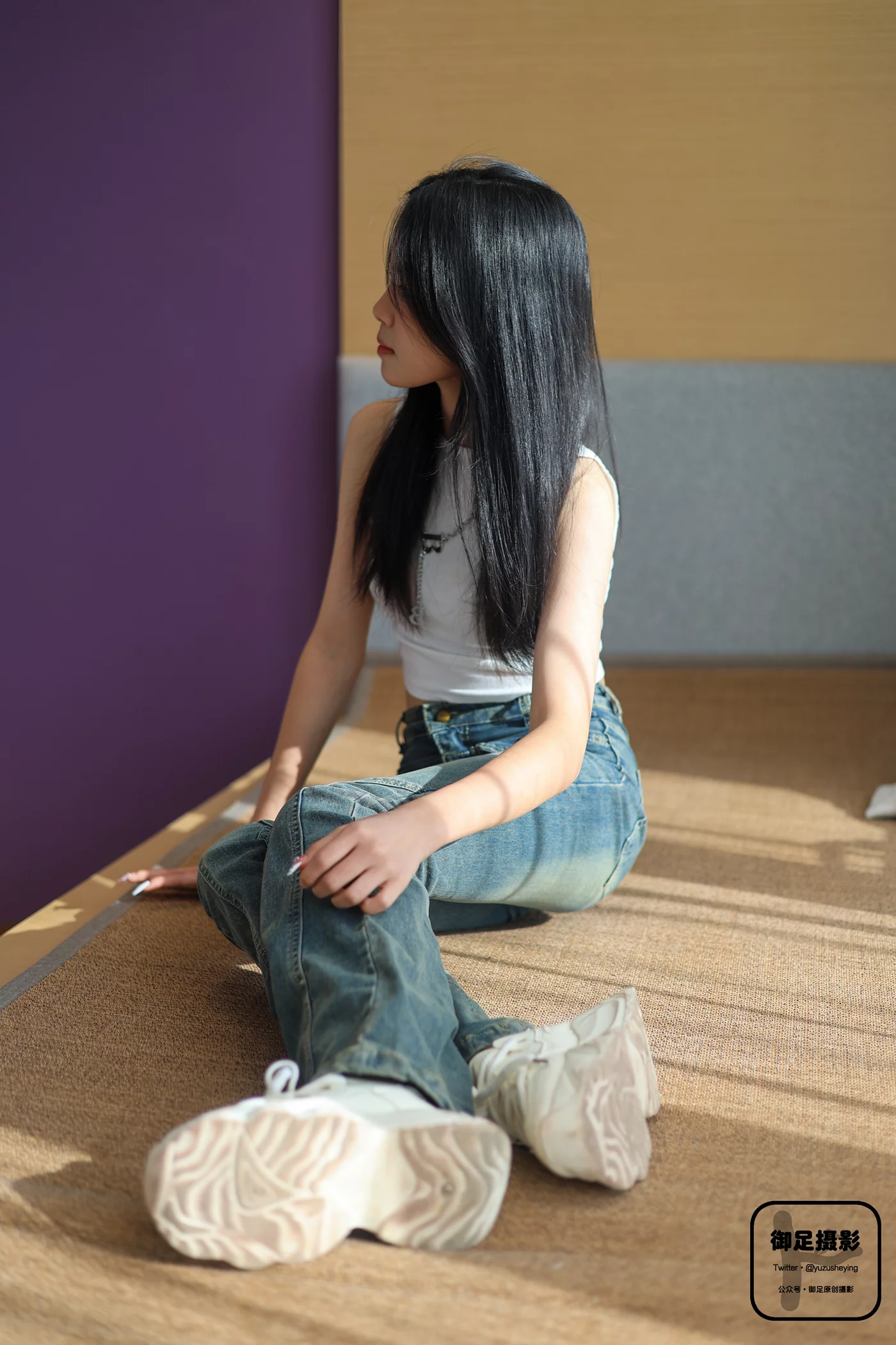 御足摄影 NO.017 – 咖色袜裸足[93P/1V/3.26GB]插图2