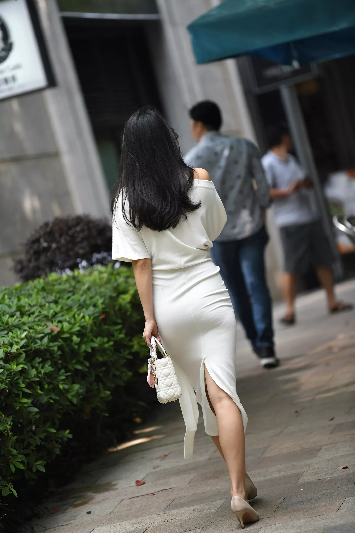 精选街拍作品 NO.4591 端庄白色连衣裙[59P/107MB]插图1