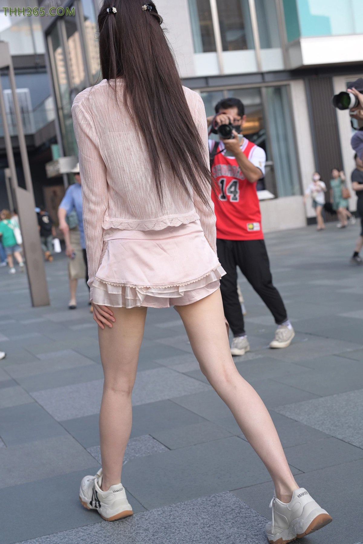 精选街拍作品 NO.4500 甜美粉色系女神[131P/270MB]插图1