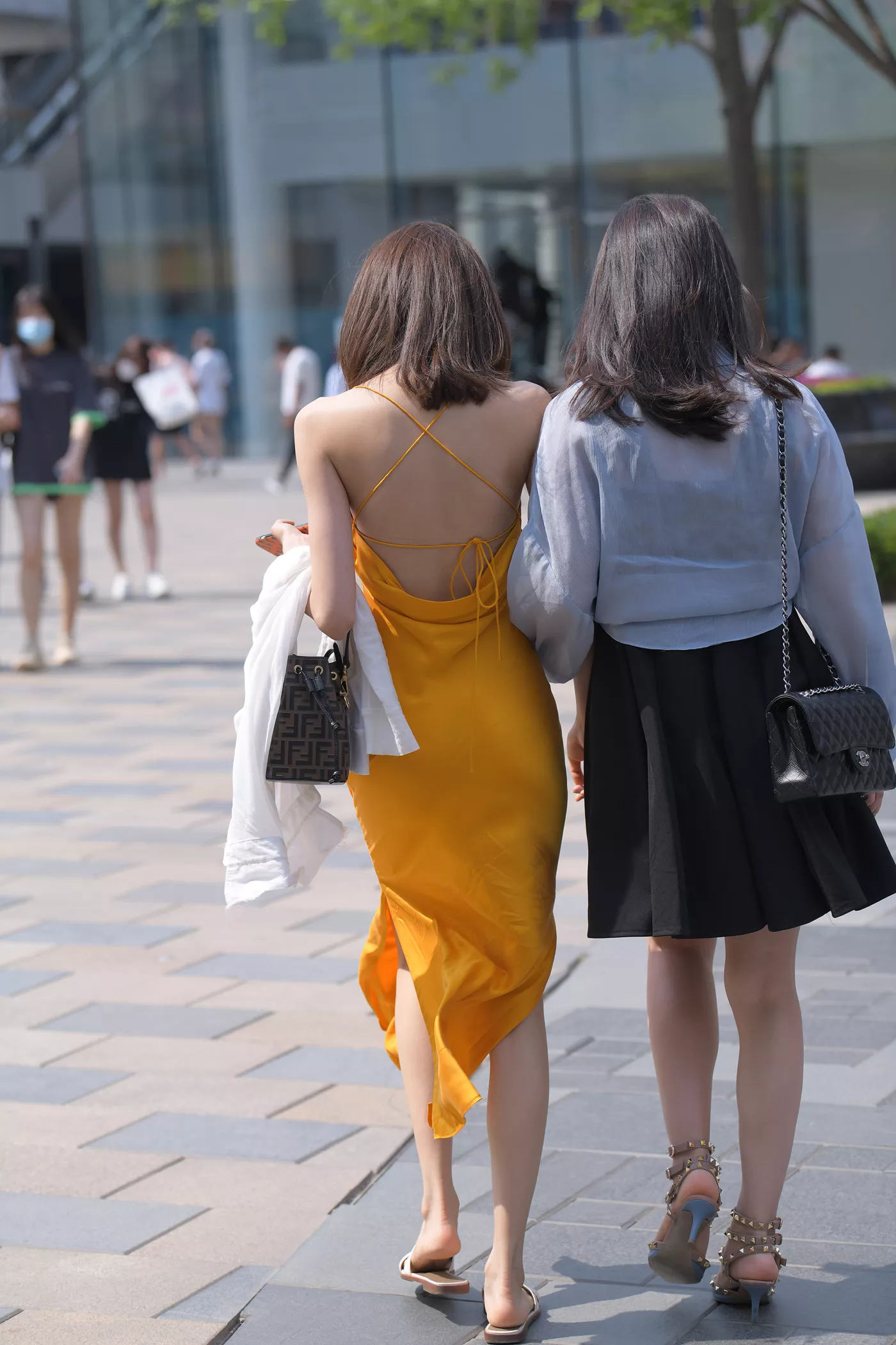 精选街拍作品 NO.4599 丝质吊带裙[148P/265MB]插图1