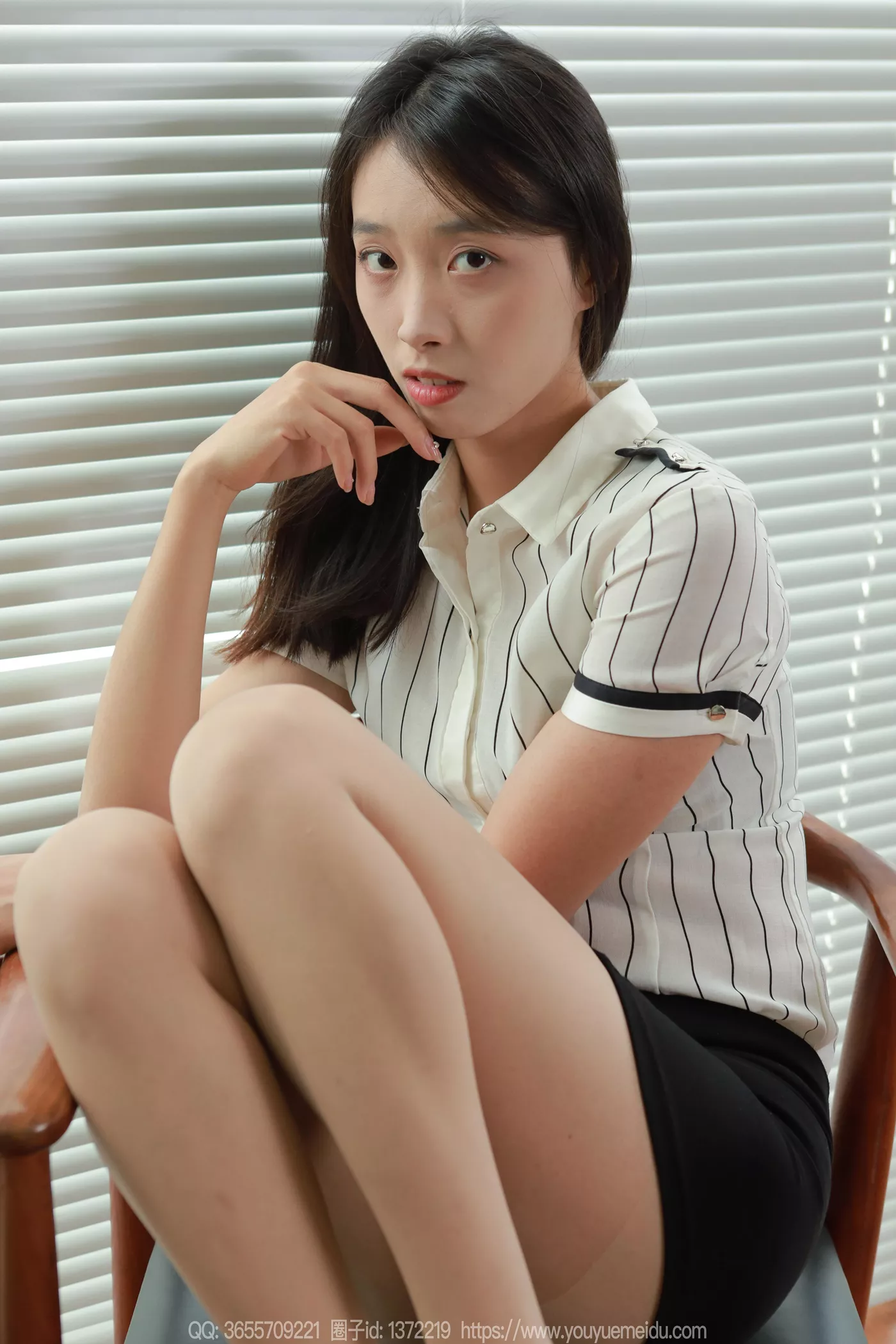 [IESS异思趣向] 2024.12.06 丝享家1917：小九《芊芊御足》[96P/62MB]插图