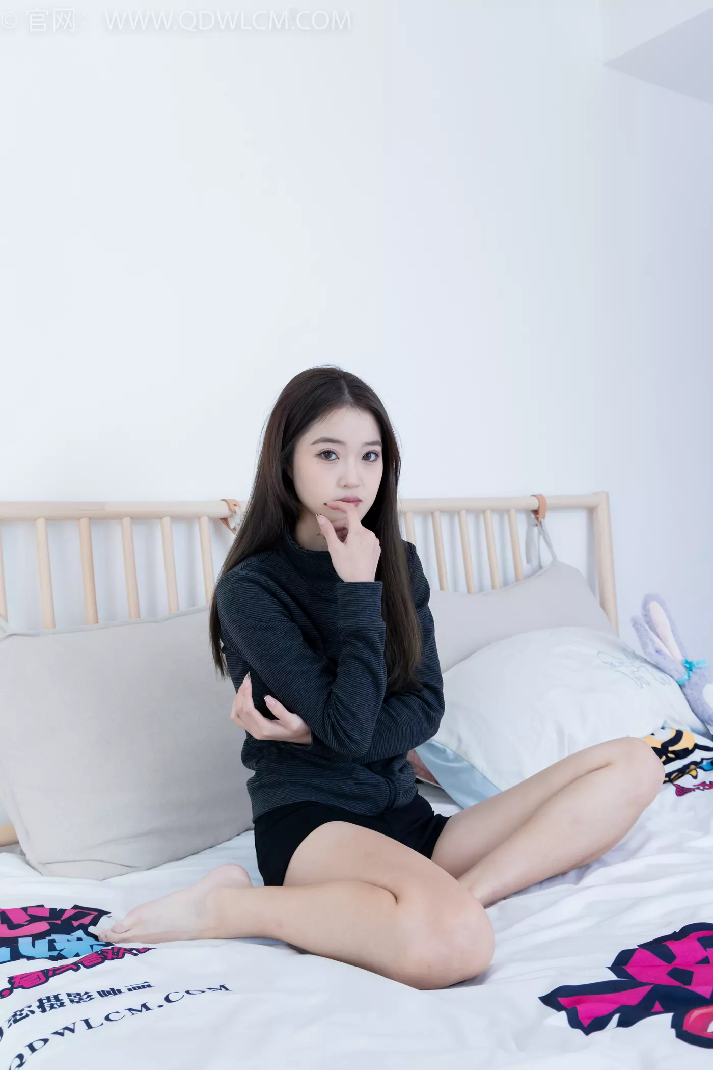 勿恋传媒 NO.2194 泛泛-下个路口[150P/1V/3.40GB]插图