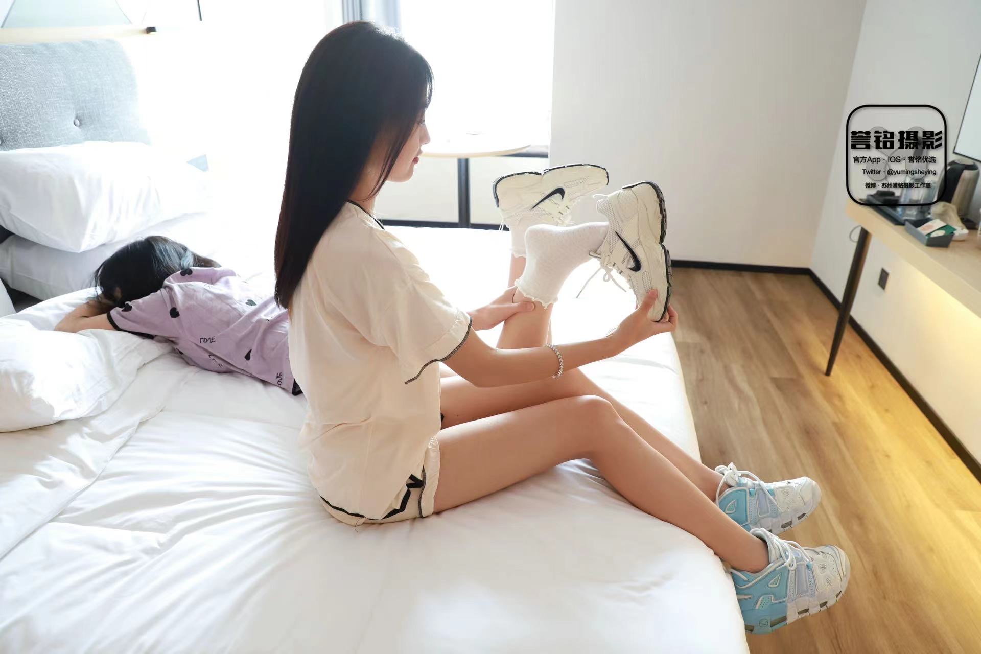 誉铭优选《2023-七夕专享》套图+30分钟长视频[110P/1V/2.28G]插图