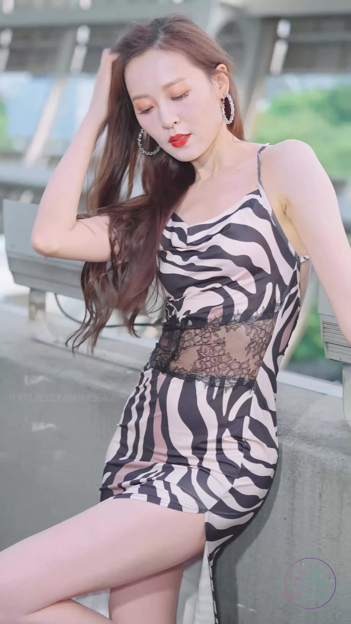 NO.0465 2023 广州车展 Racing Model 车模抖音网荭随拍13[1V/338MB]插图2