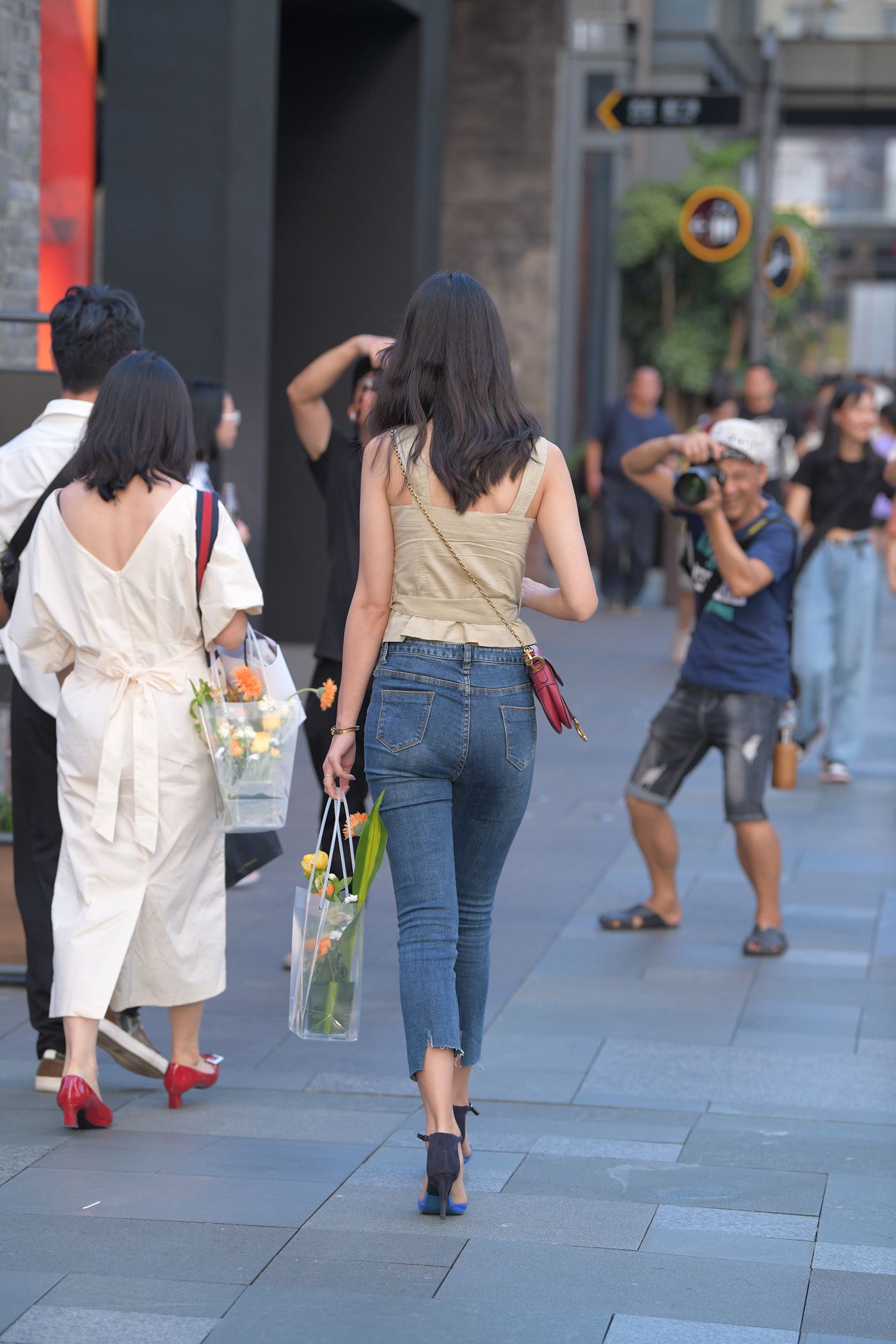 精选街拍作品 NO.4793 温婉优雅牛仔裤[88P/241MB]插图