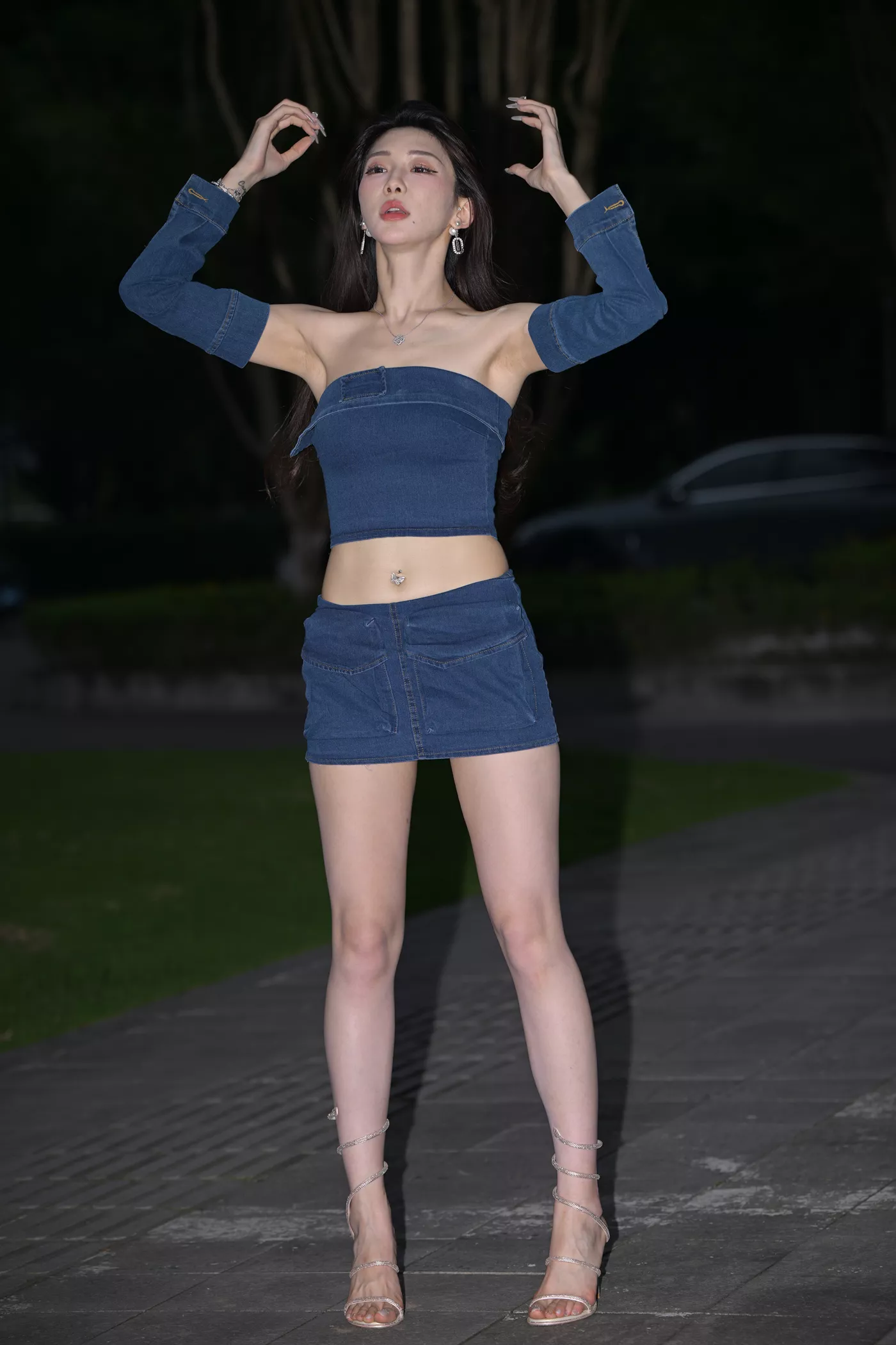 精选街拍作品 NO.4717 高挑魅力牛仔装[108P/206MB]插图