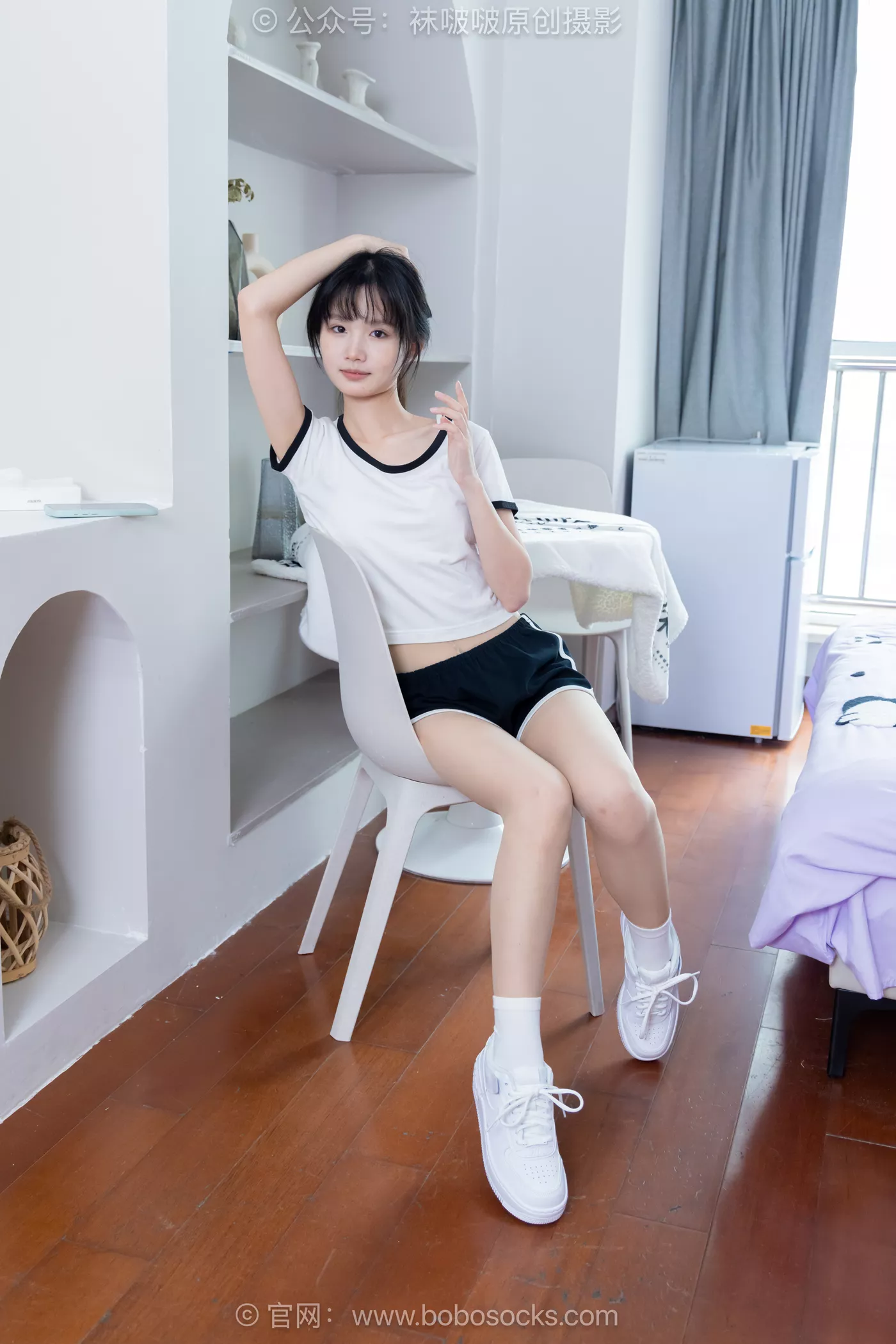 [BoBoSocks袜啵啵]NO.488 甜甜圈 板鞋、白棉袜、薄肉丝[146P/1V/7.21GB]插图1