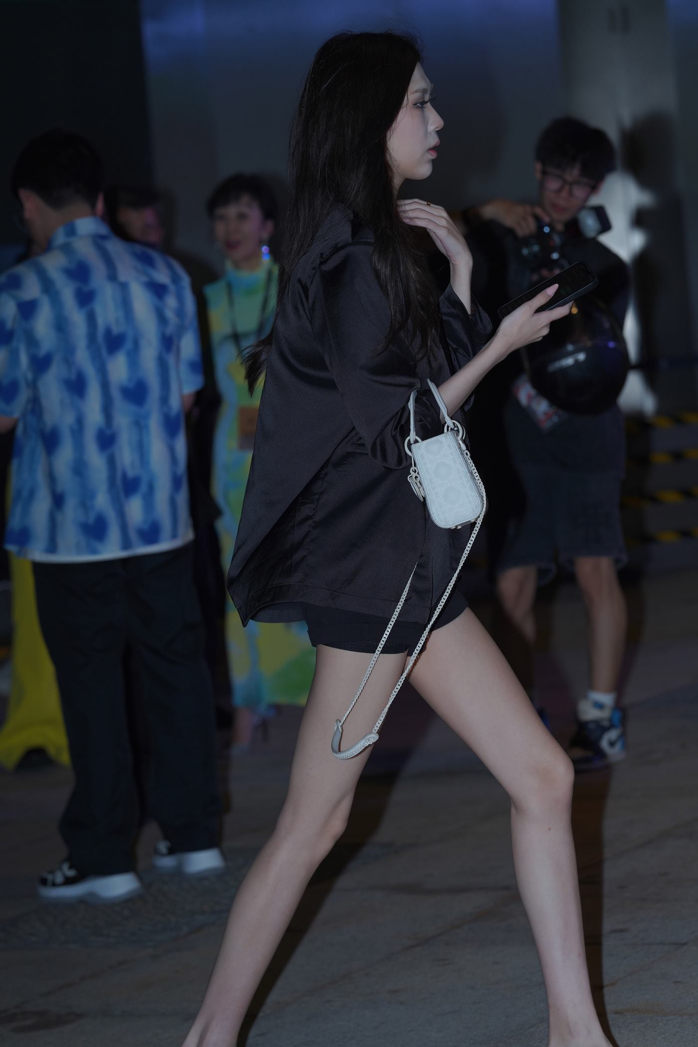 精选街拍作品 NO.4875 一始街拍作品 – 大气西装外套[47P/136MB]插图