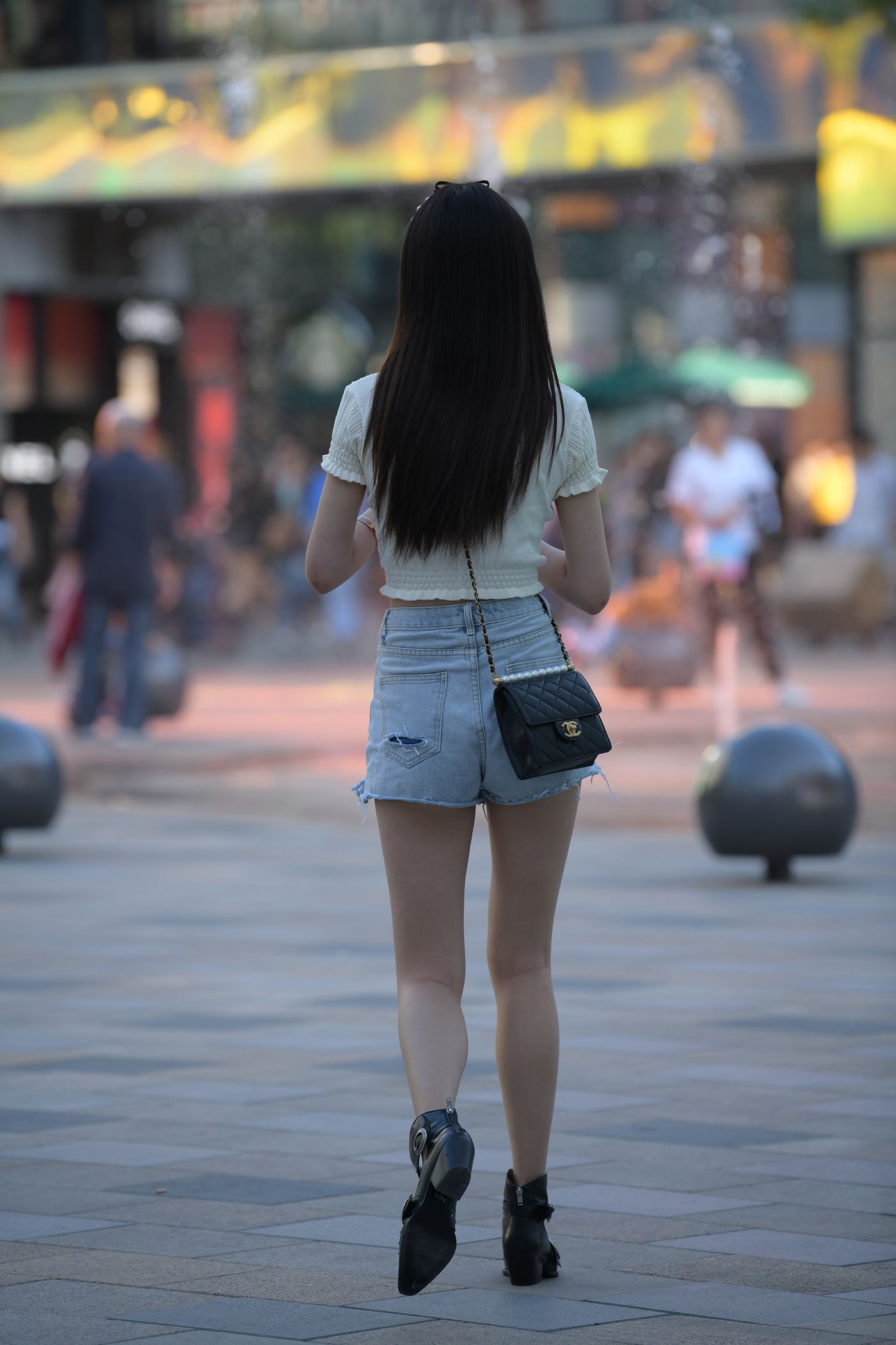 精选街拍作品 NO.484293 甜美牛仔短裤[120P/243MB]插图3