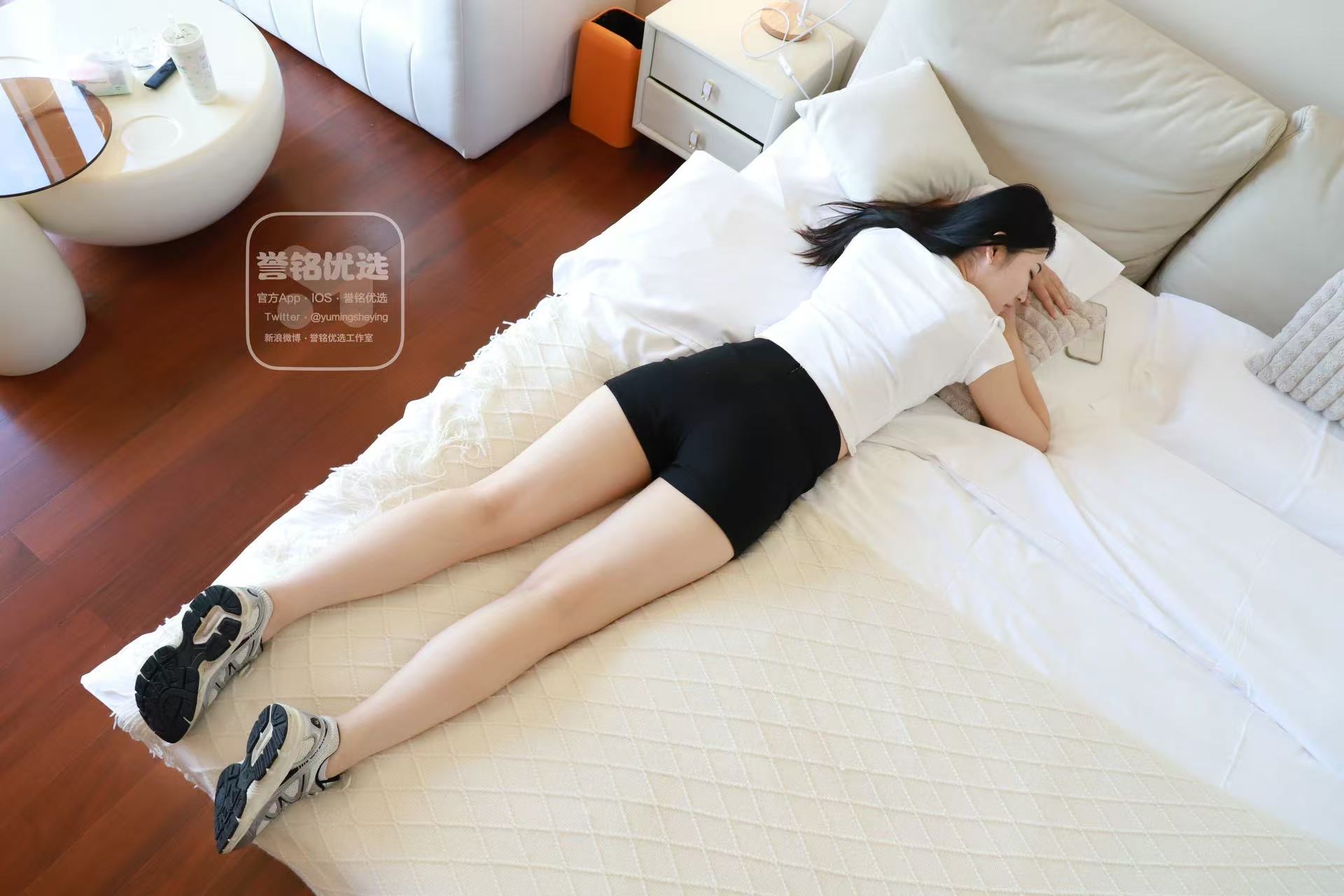 誉铭优选《2025第2期套图+视频》奔赴 · 万象新程[105P/1V/2.67G]插图1