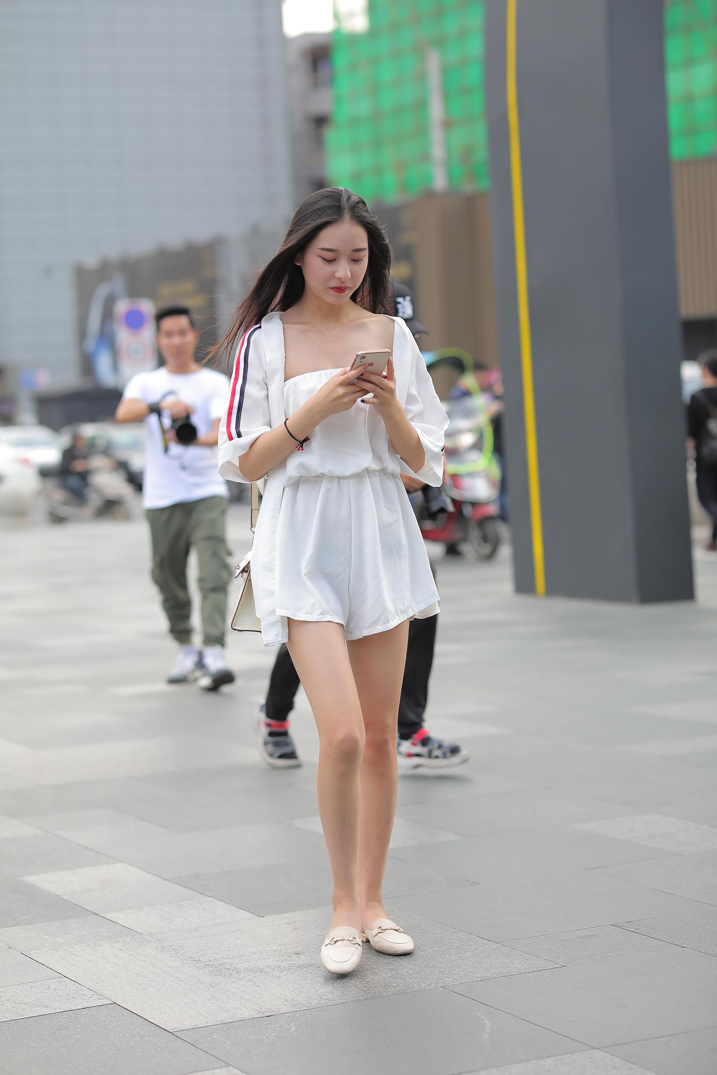 精选街拍作品 NO.4957 清秀美丽女孩[41P/49MB]插图