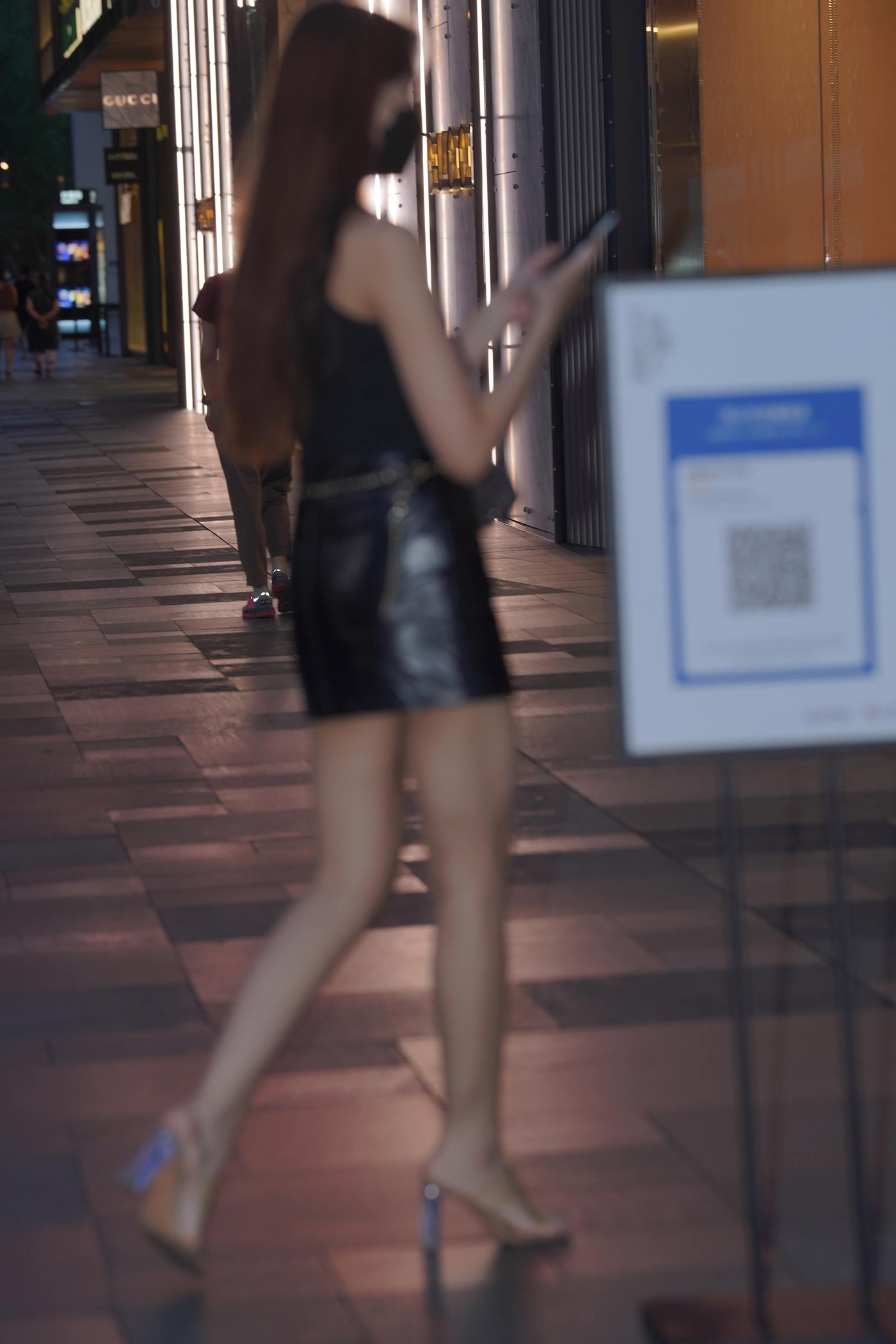 精选街拍作品 NO.5060 靓丽黑色皮裙[149P/352MB]插图2