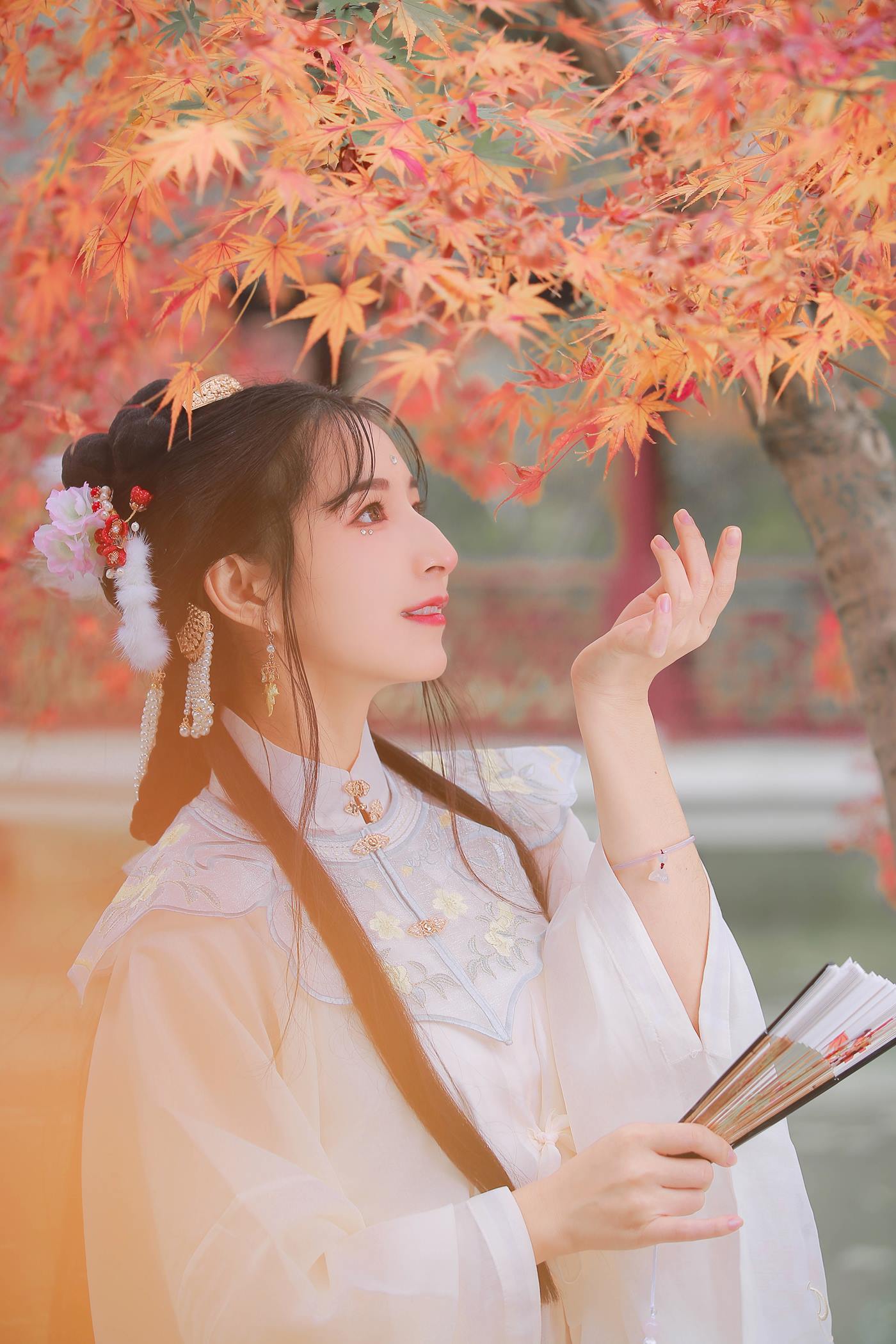 [YITUYU艺图语]2022.11.01 长相忆 知世[22+1P/103MB]插图1